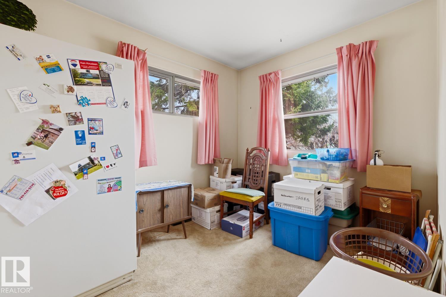 Photo 18 at 9745 68 Avenue NW, Hazeldean, Edmonton