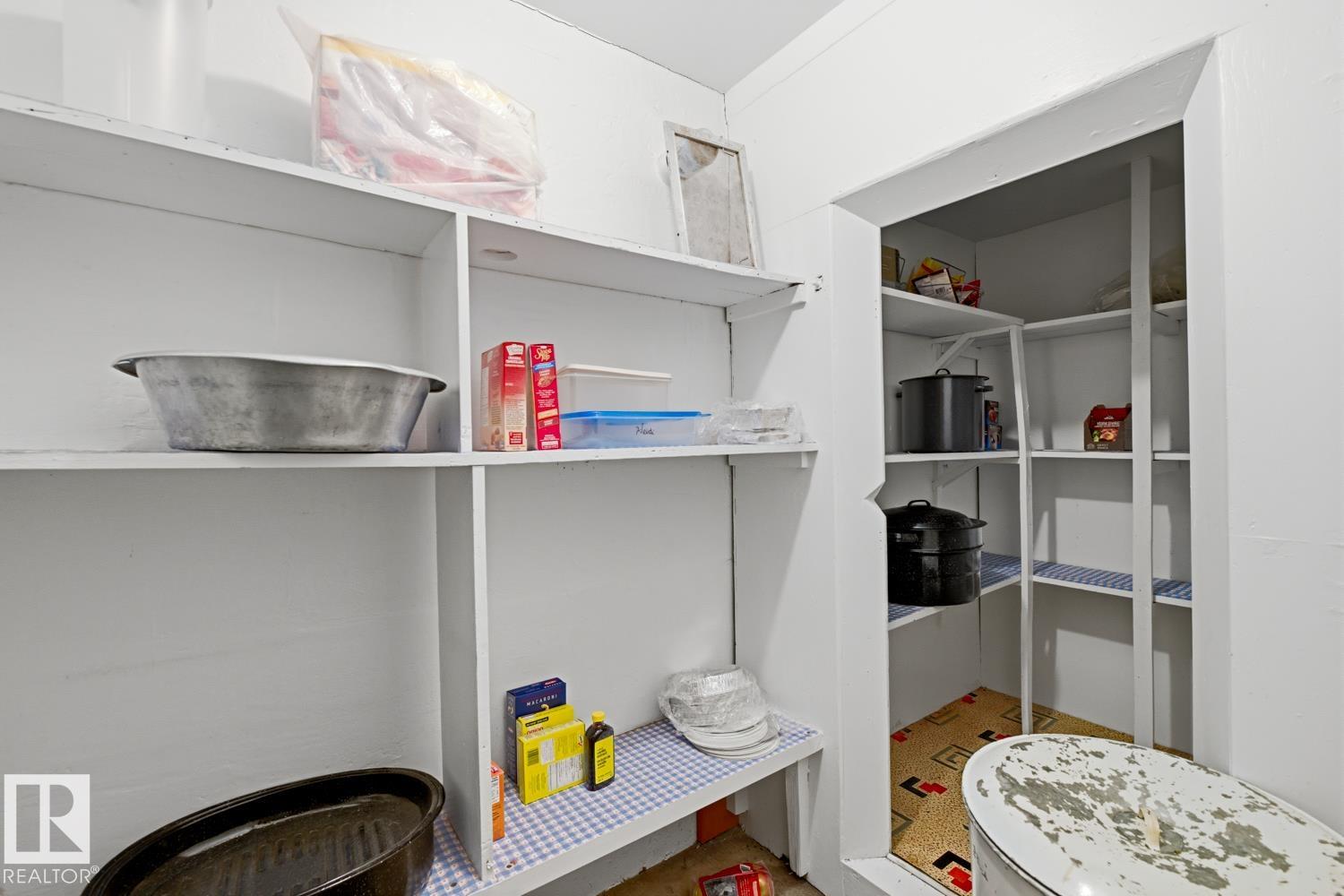 Photo 31 at 9745 68 Avenue NW, Hazeldean, Edmonton