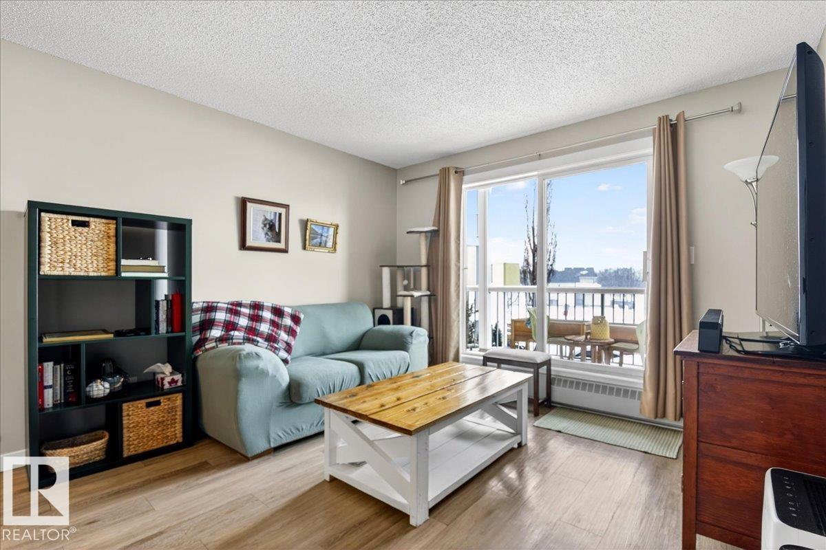 Photo 11 at 210 - 11620 9a Avenue NW, Twin Brooks, Edmonton