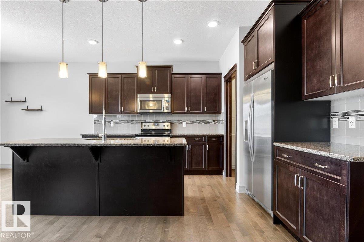 Photo 10 at 5912 19 Avenue SW, Walker, Edmonton