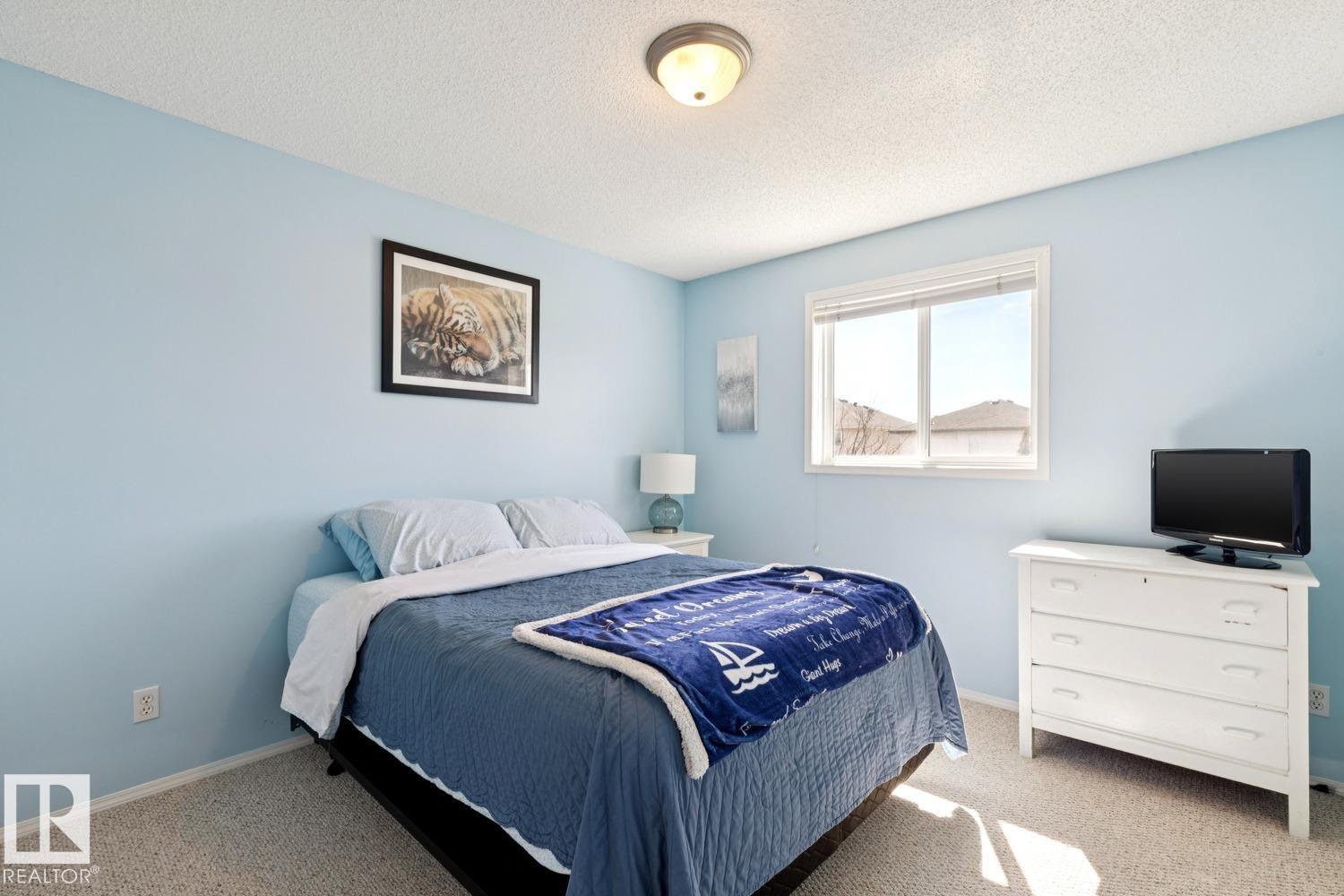 Photo 21 at 3219 30 Avenue NW, Silver Berry, Edmonton