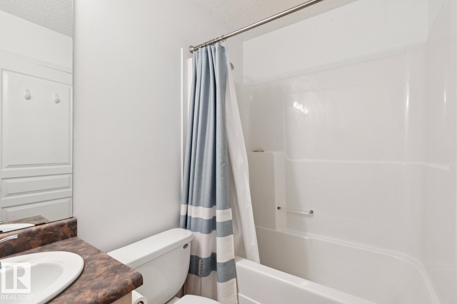 Photo 23 at 3219 30 Avenue NW, Silver Berry, Edmonton