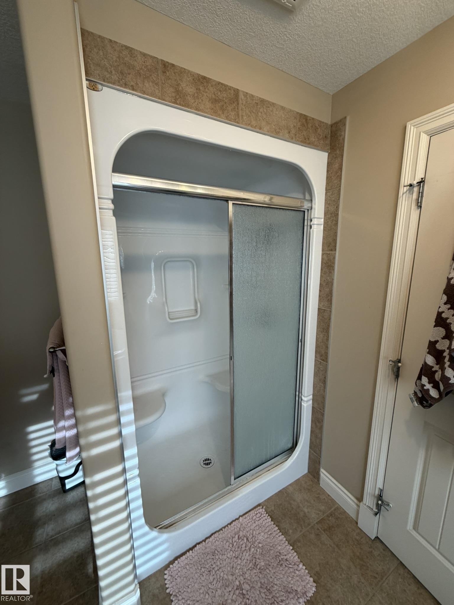 Photo 16 at 551 Stewart Crescent SW, Summerside, Edmonton