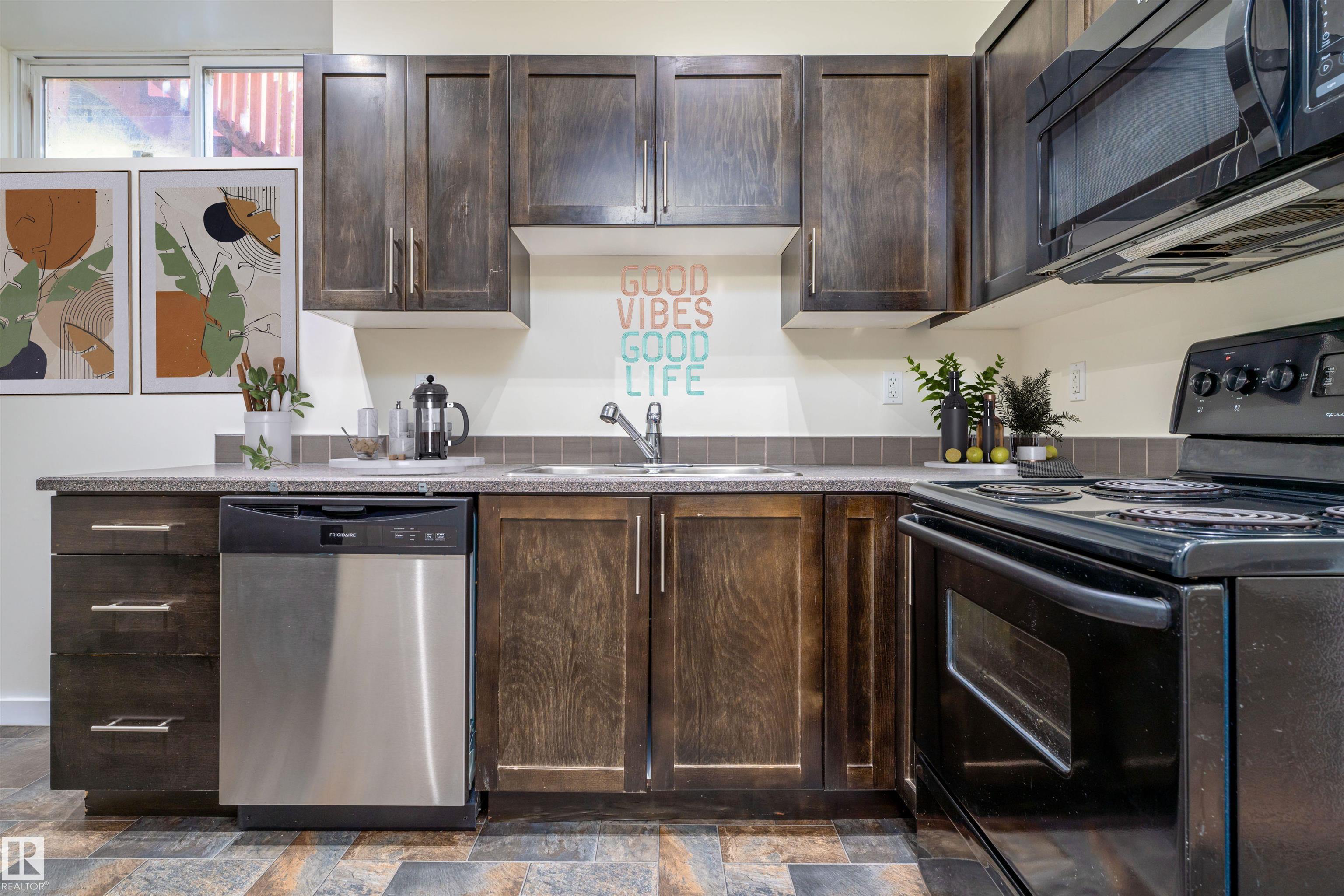 Photo 6 at 12246 103 Street NW, Westwood, Edmonton