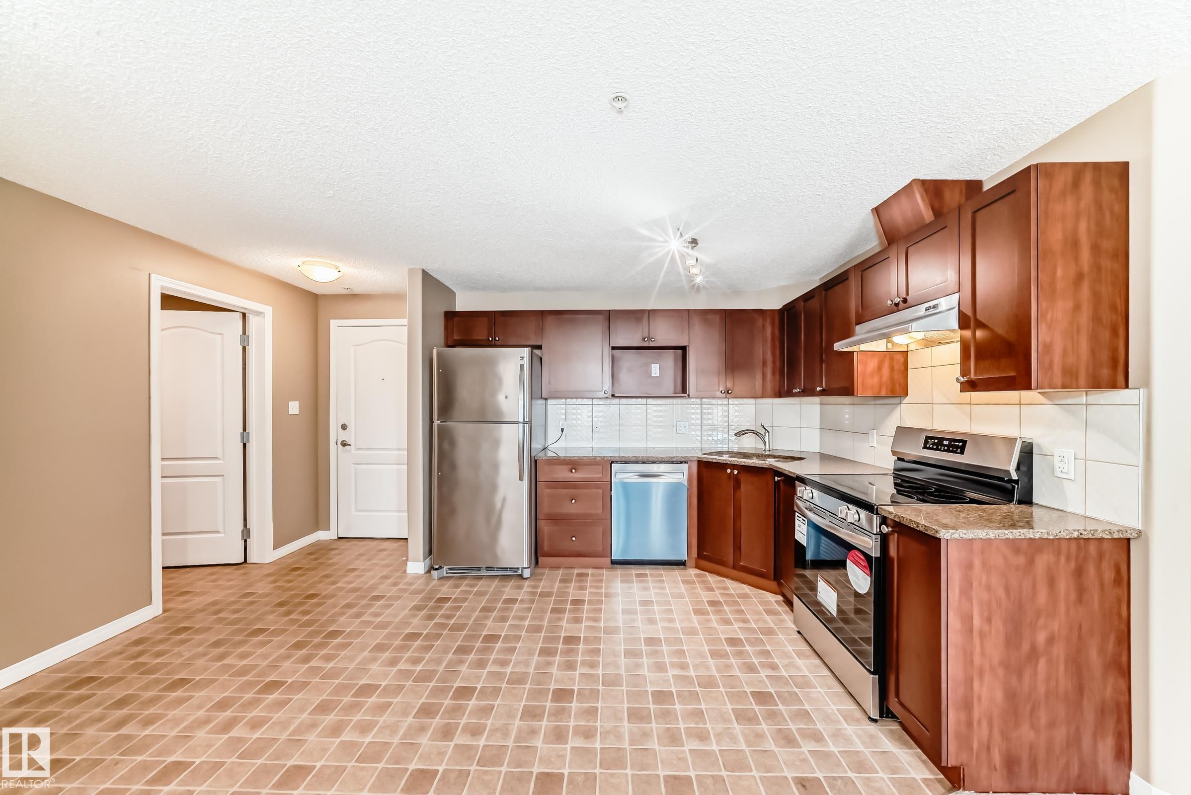 344 - 1520 Hammond Gate NW, The Hamptons, Edmonton