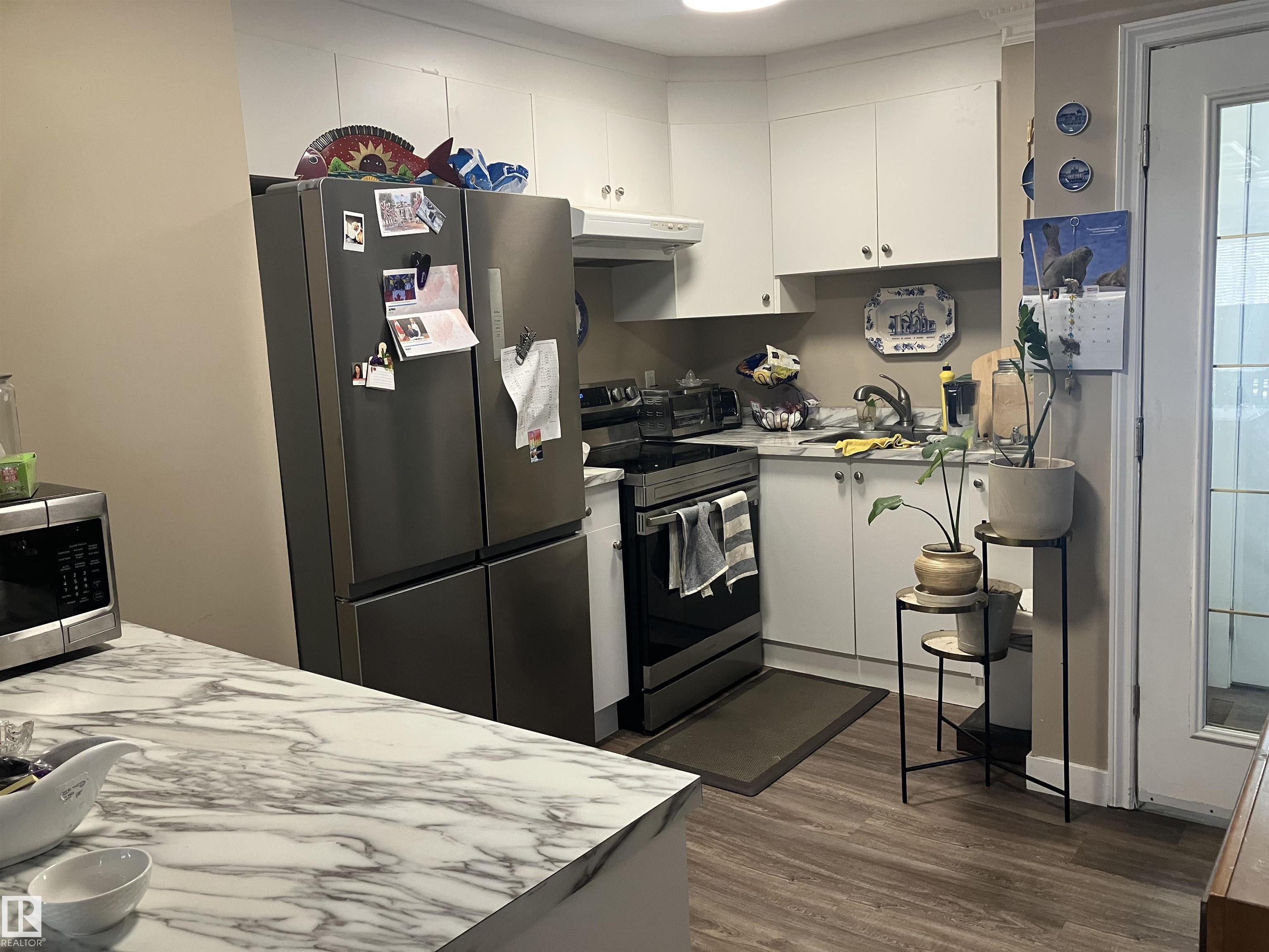 Photo 12 at 11724 88 Street NW, Parkdale, Edmonton