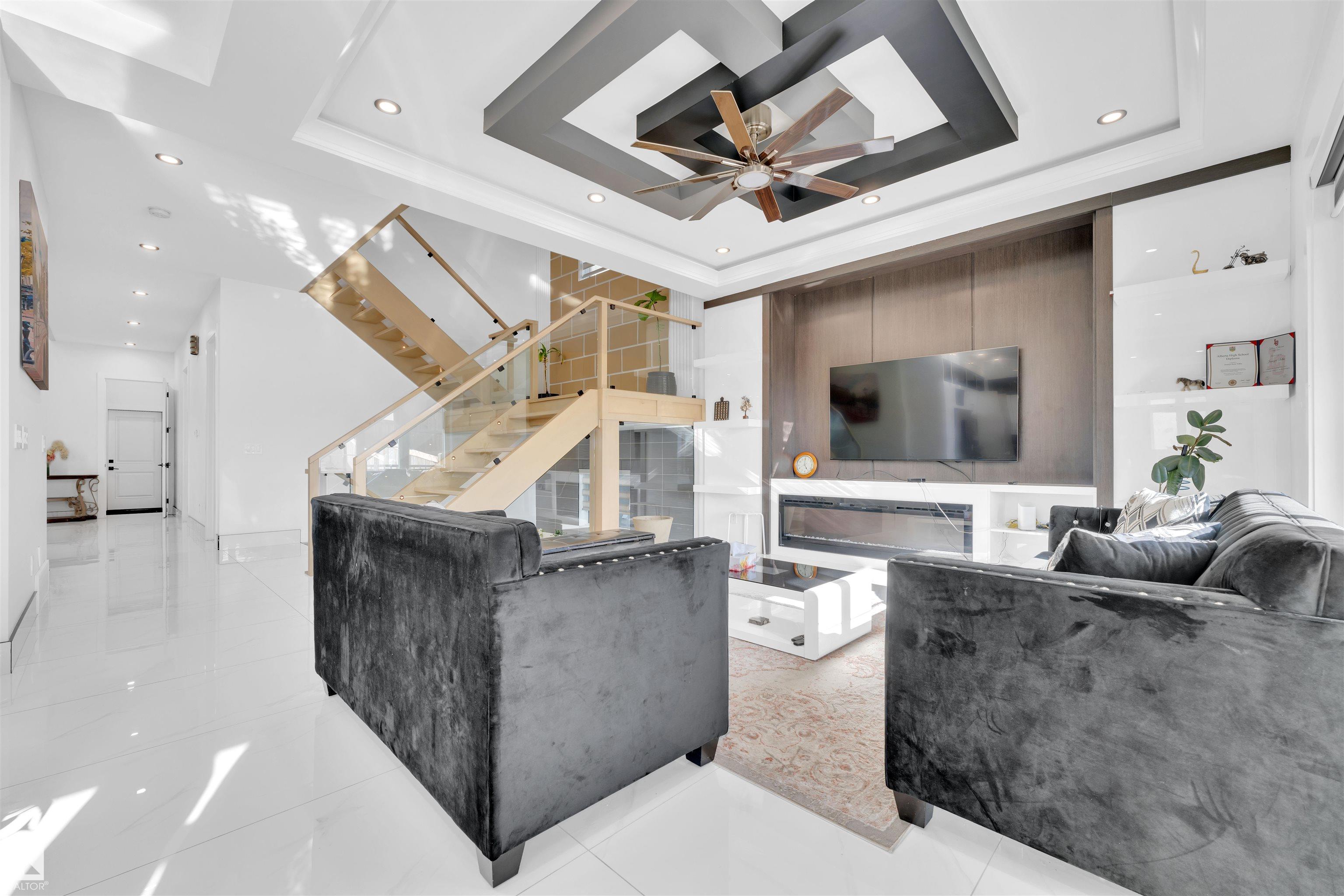 Photo 16 at 1704 19 Street NW, Laurel, Edmonton