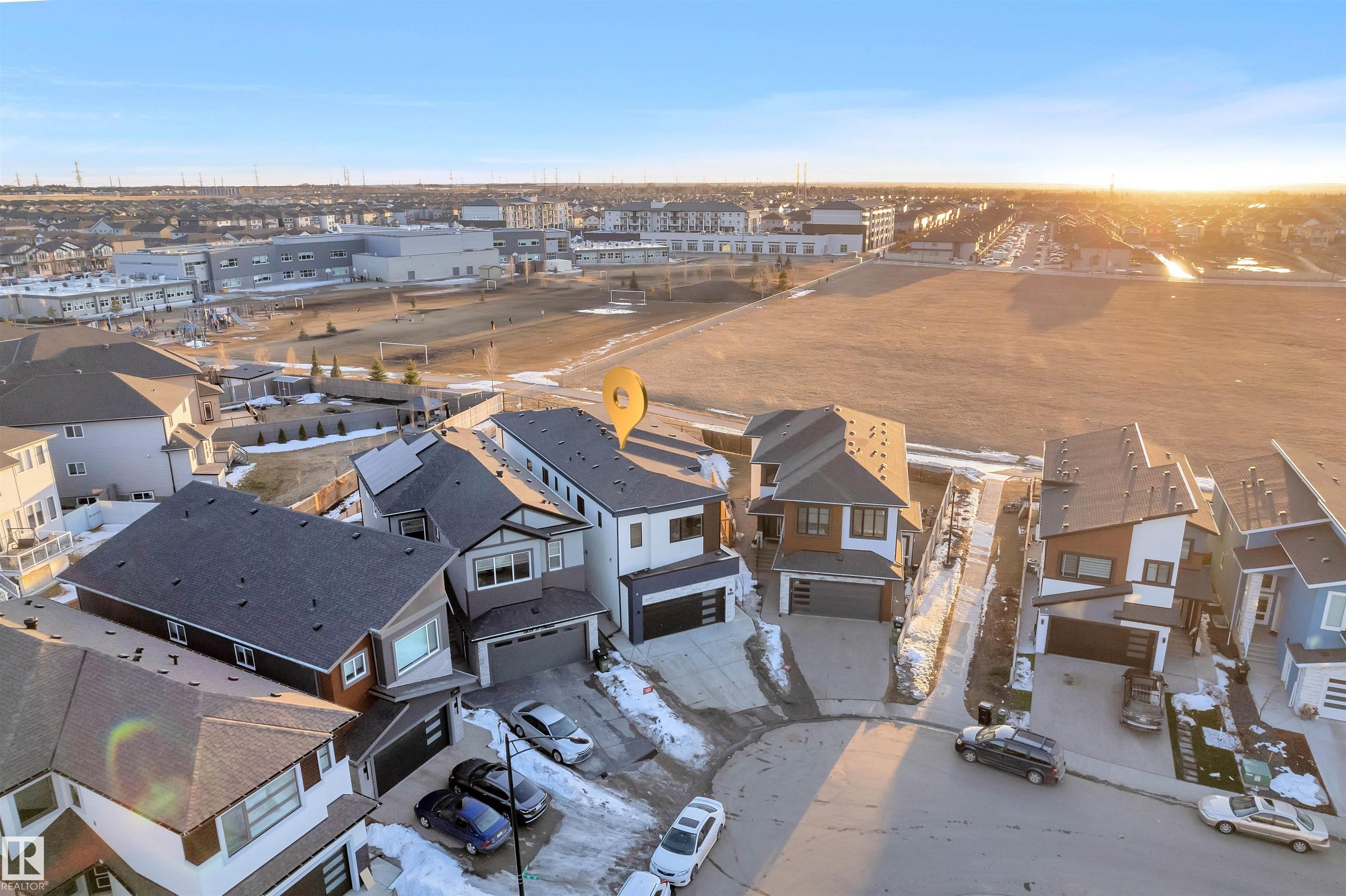 1704 19 Street NW, Laurel, Edmonton