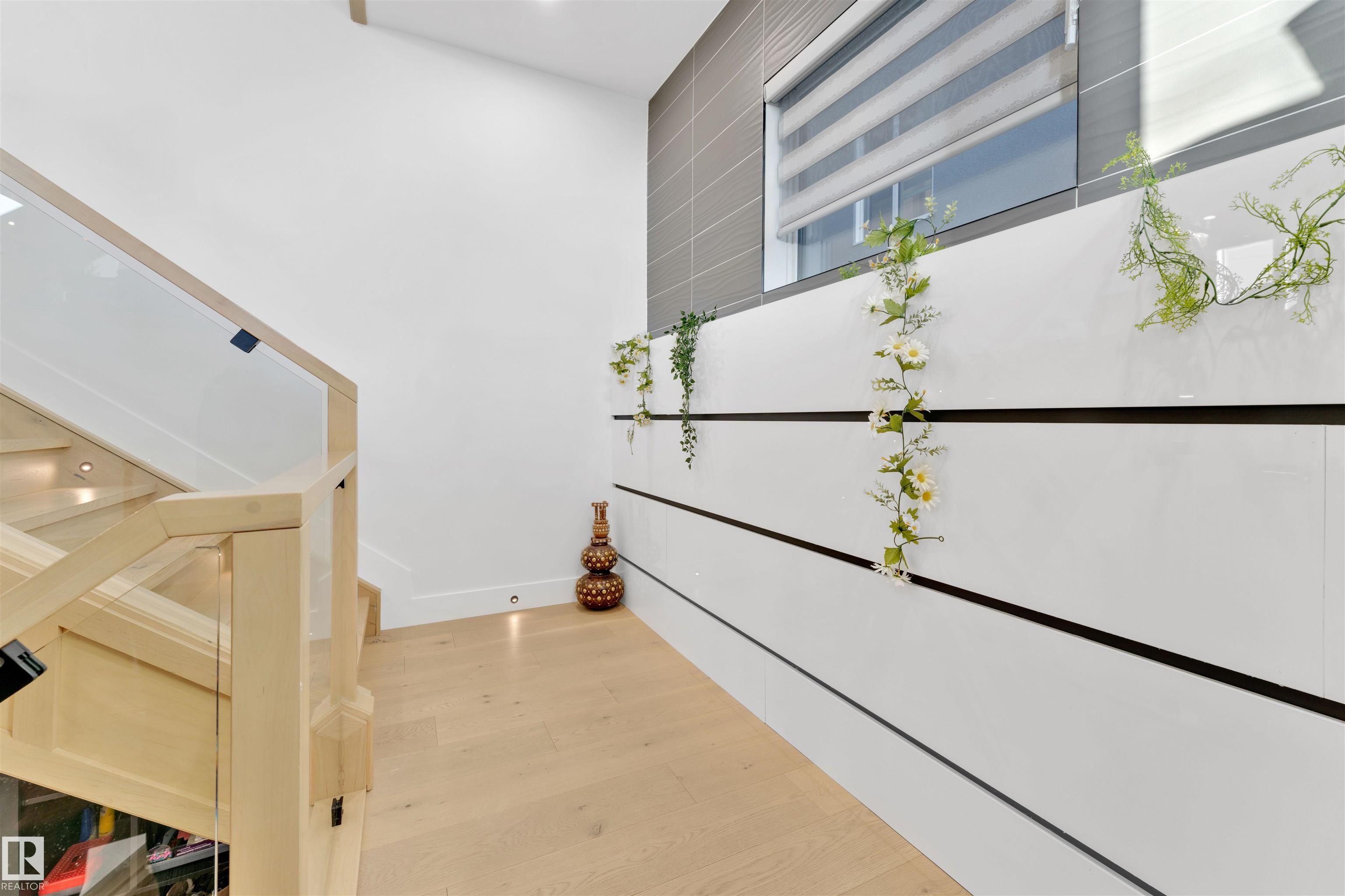 Photo 42 at 1704 19 Street NW, Laurel, Edmonton