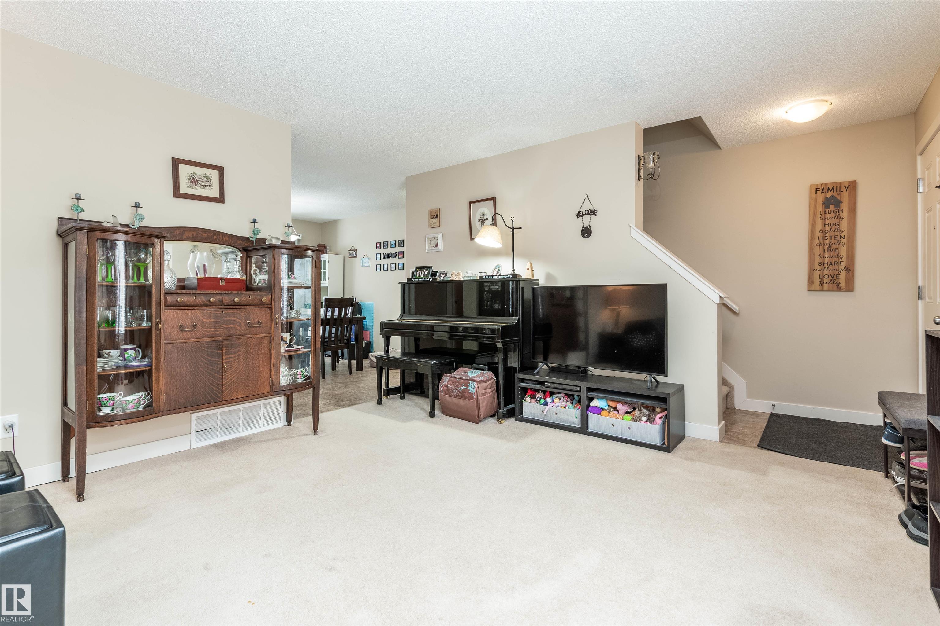 29 - 12004 22 Avenue SW, Rutherford, Edmonton