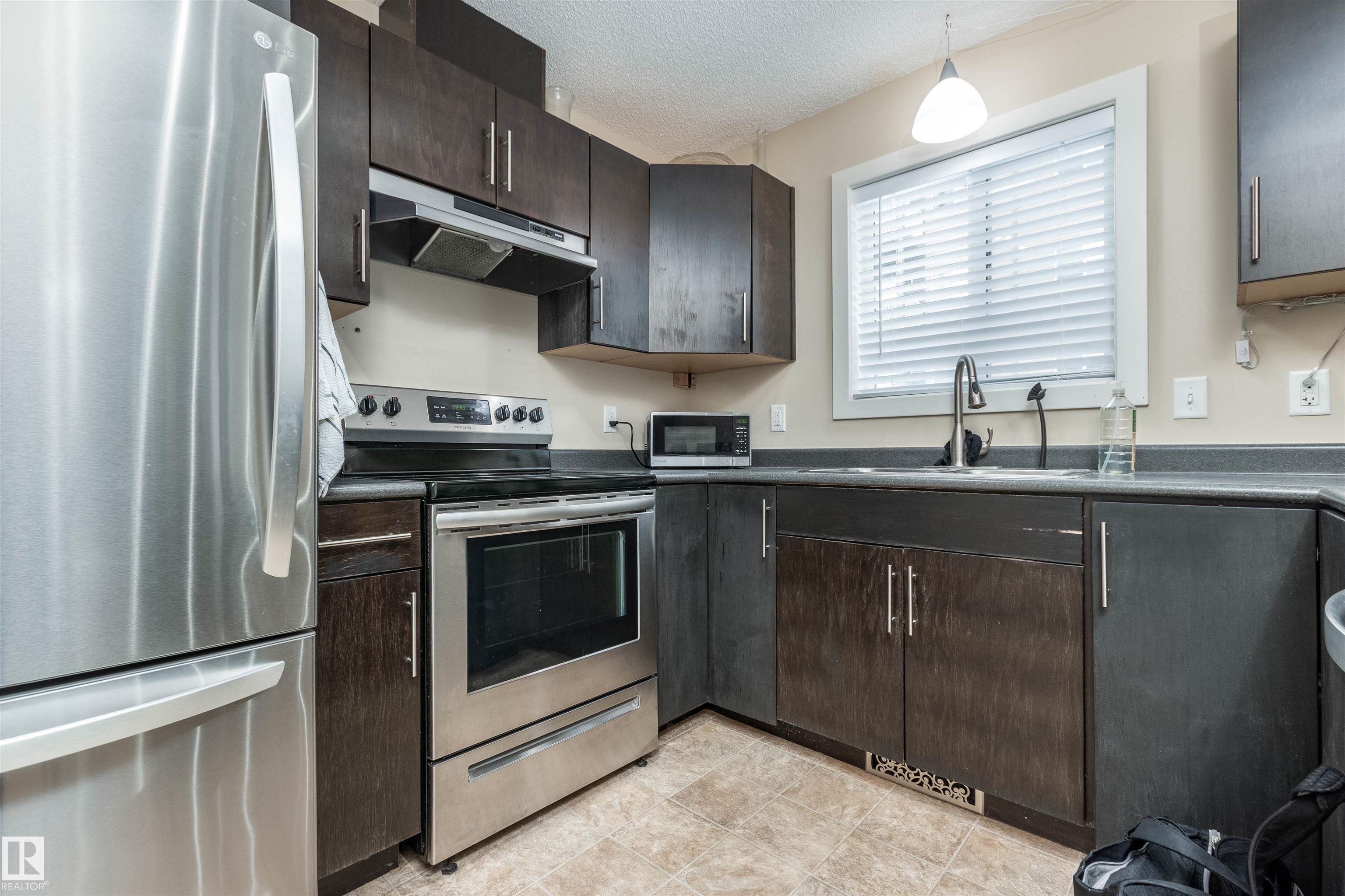 Photo 10 at 29 - 12004 22 Avenue SW, Rutherford, Edmonton