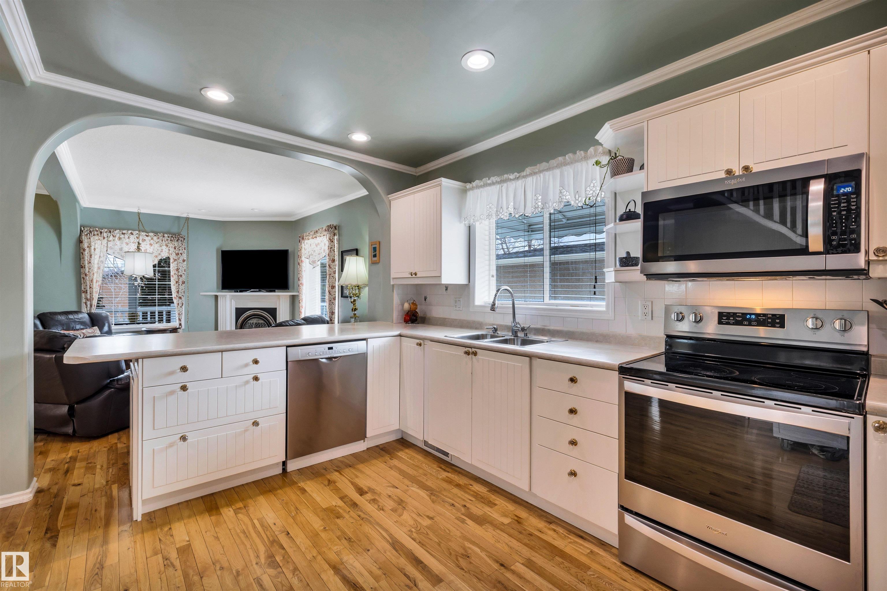 Photo 18 at 11 Madison Avenue, Mission, St. Albert