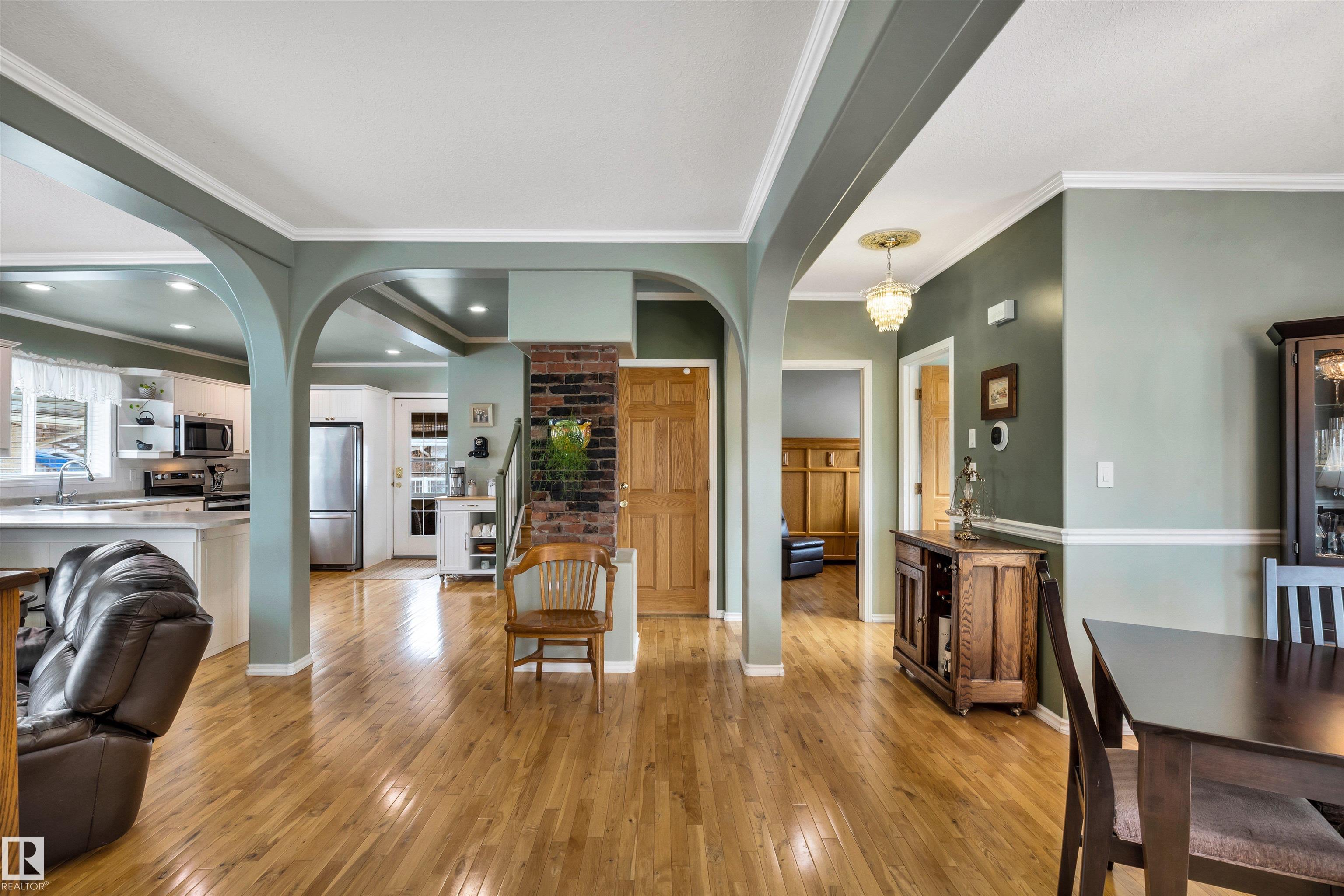 11 Madison Avenue, Mission, St. Albert