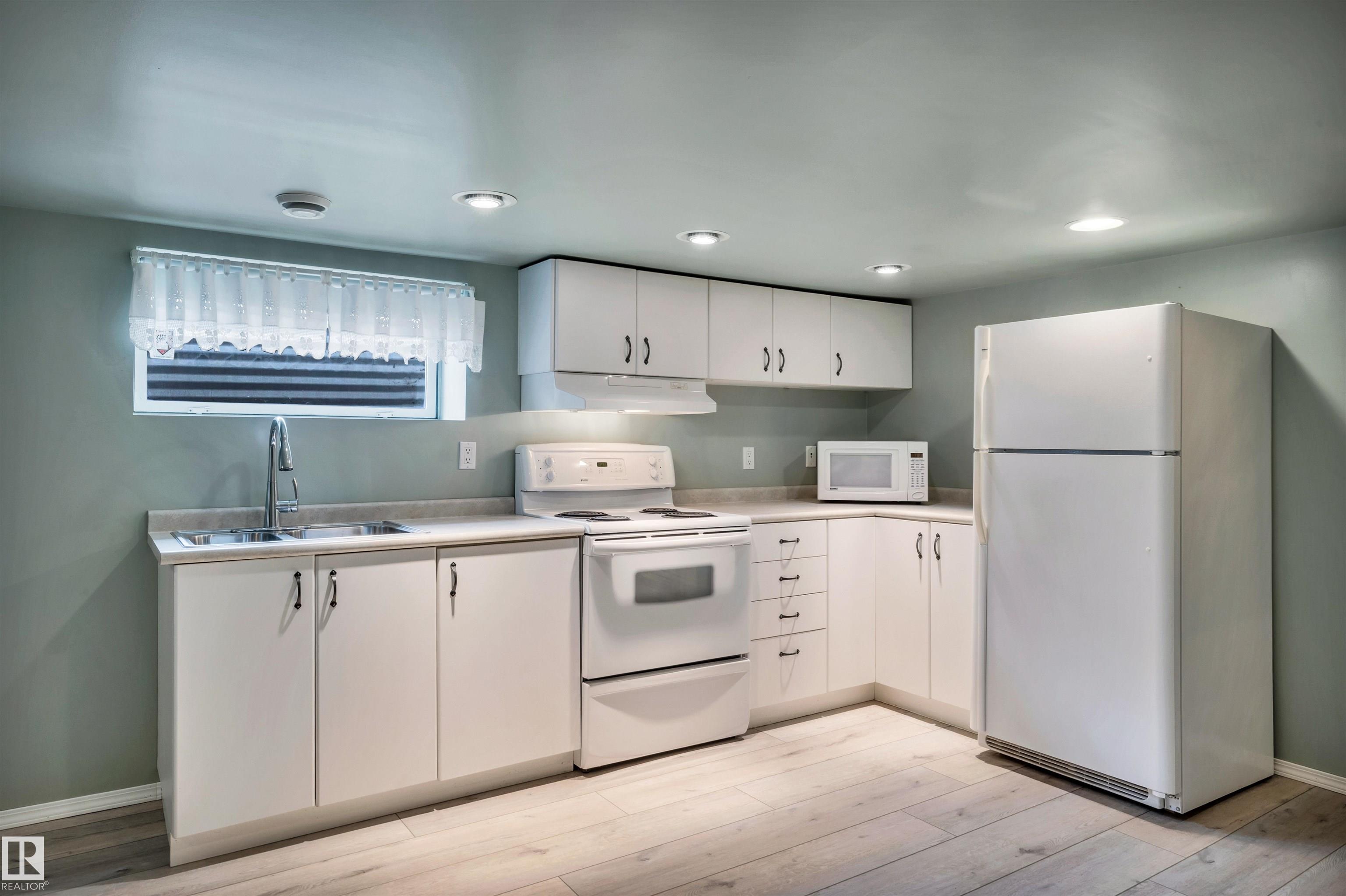 Photo 43 at 11 Madison Avenue, Mission, St. Albert