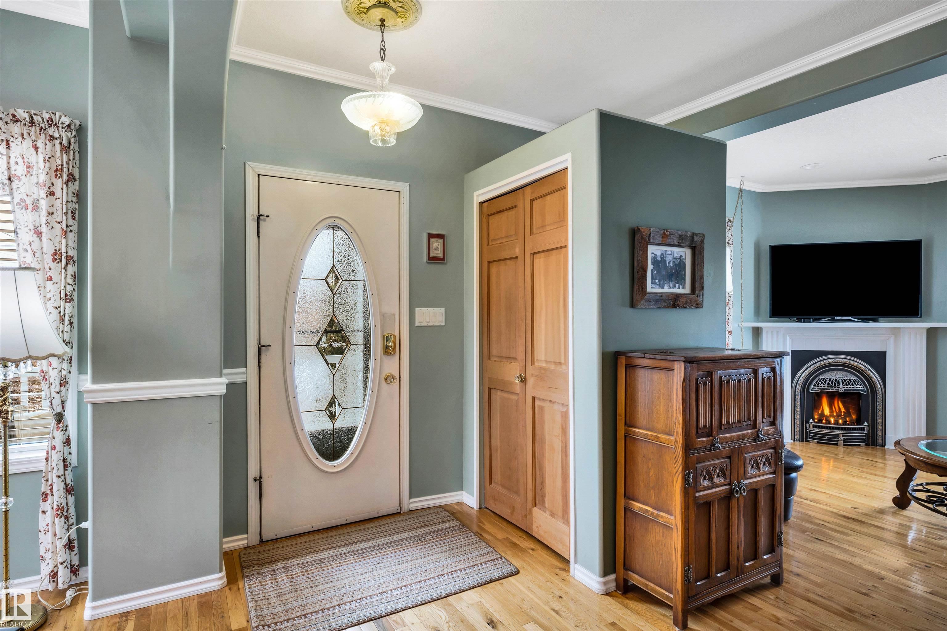 Photo 6 at 11 Madison Avenue, Mission, St. Albert