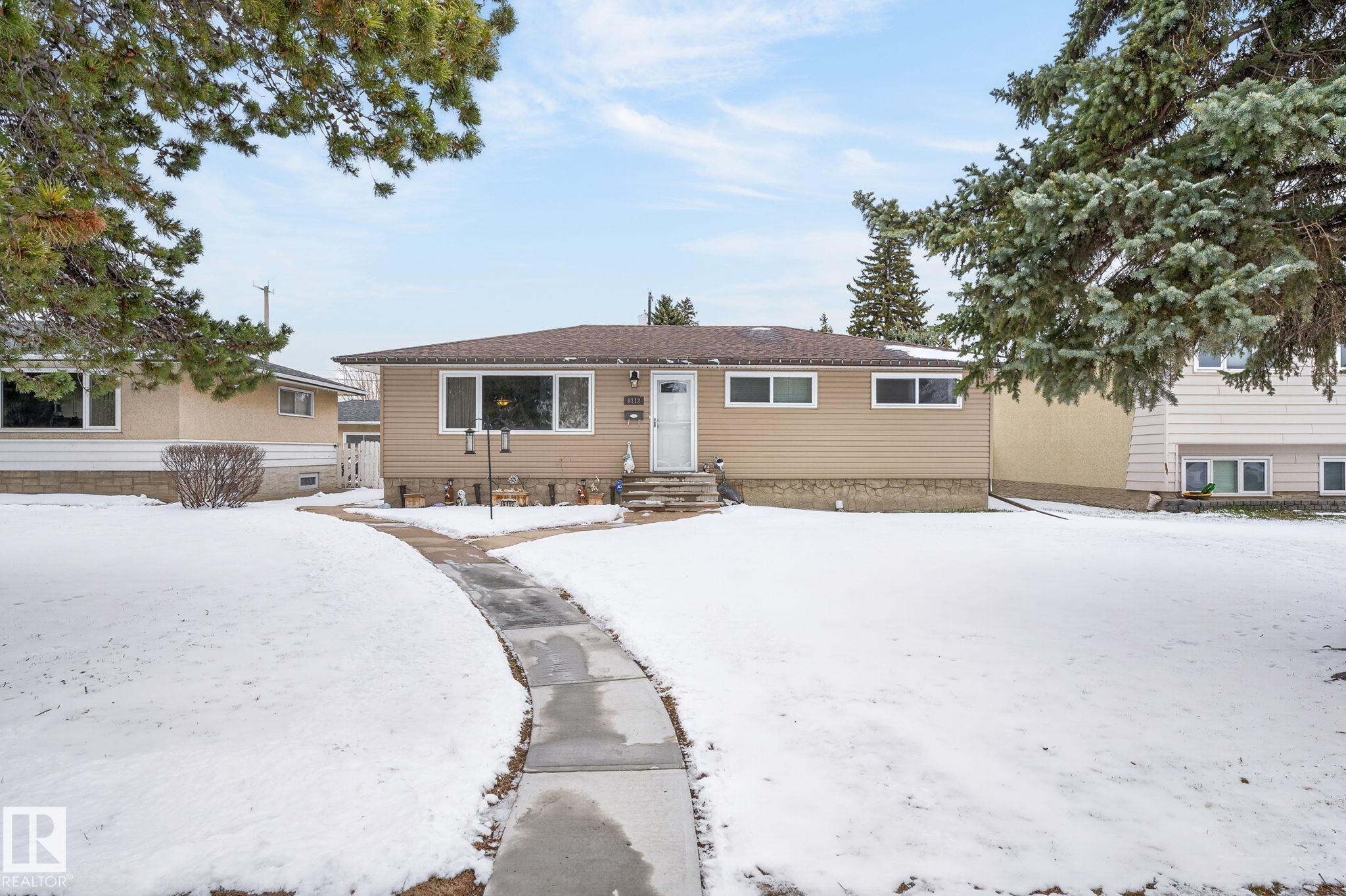 9112 130 Avenue NW, Killarney, Edmonton