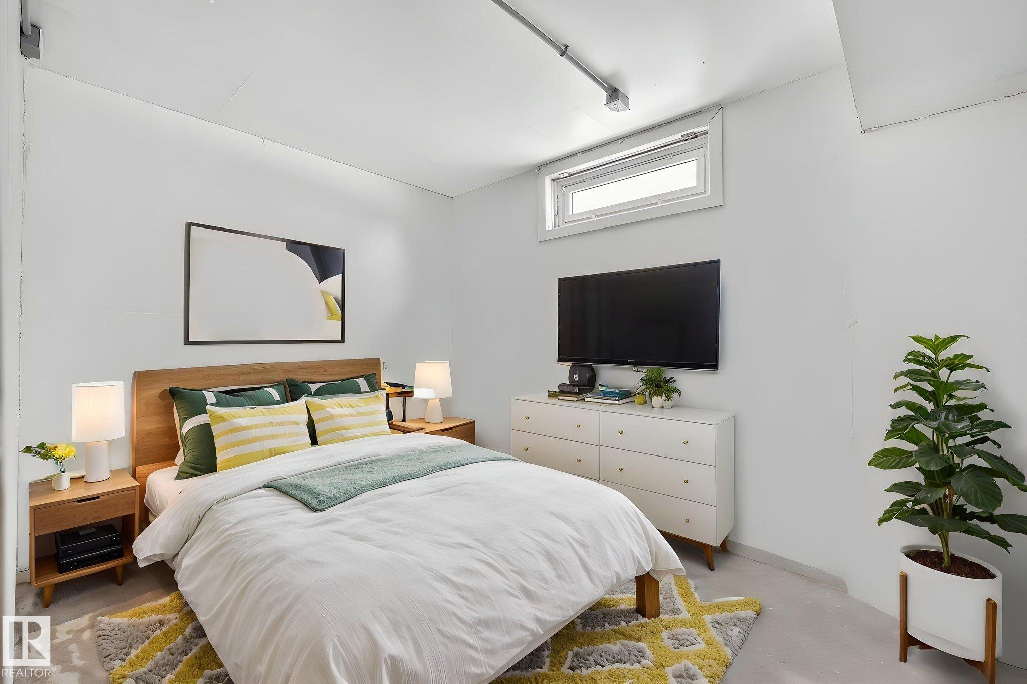 Photo 53 at 9112 130 Avenue NW, Killarney, Edmonton