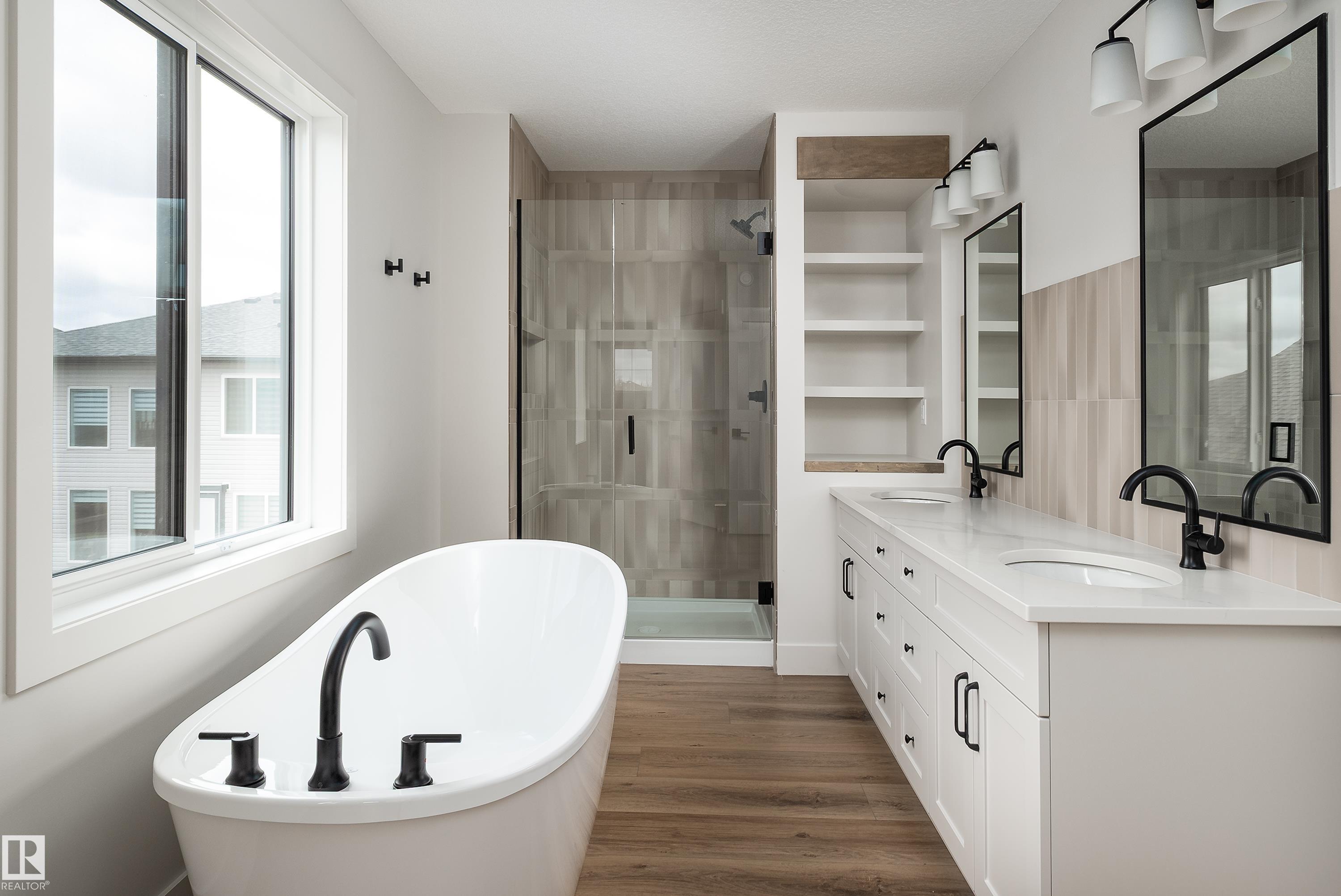 Photo 28 at 8 Darby Crescent, Deer Park, Spruce Grove