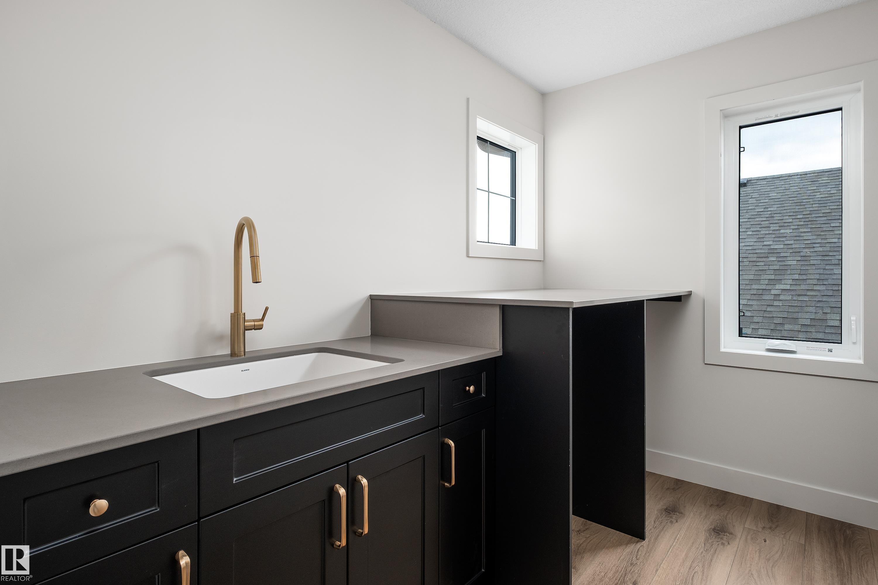 Photo 36 at 8 Darby Crescent, Deer Park, Spruce Grove