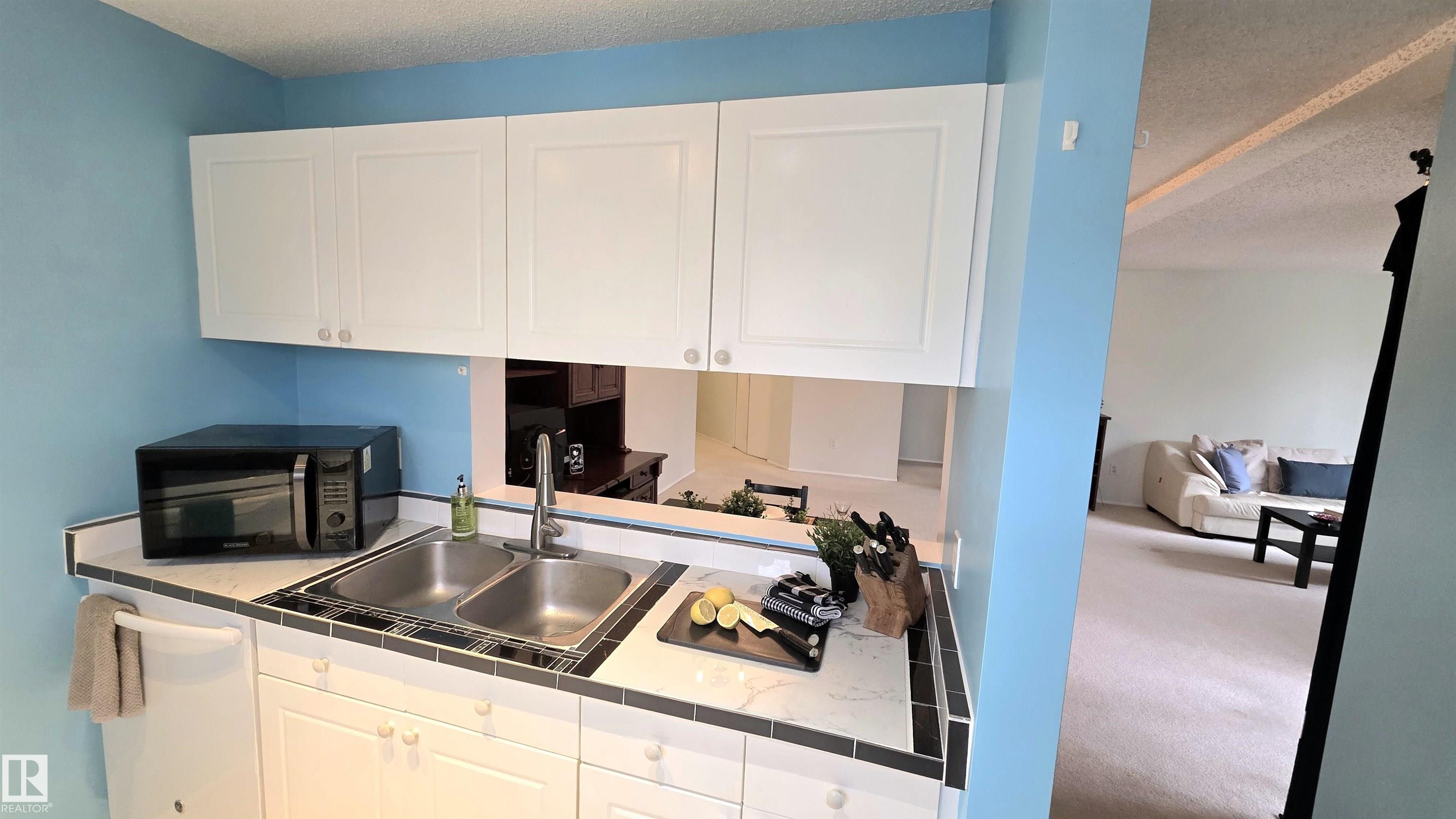 Photo 7 at 318 - 17109 67 Avenue NW, Callingwood South, Edmonton