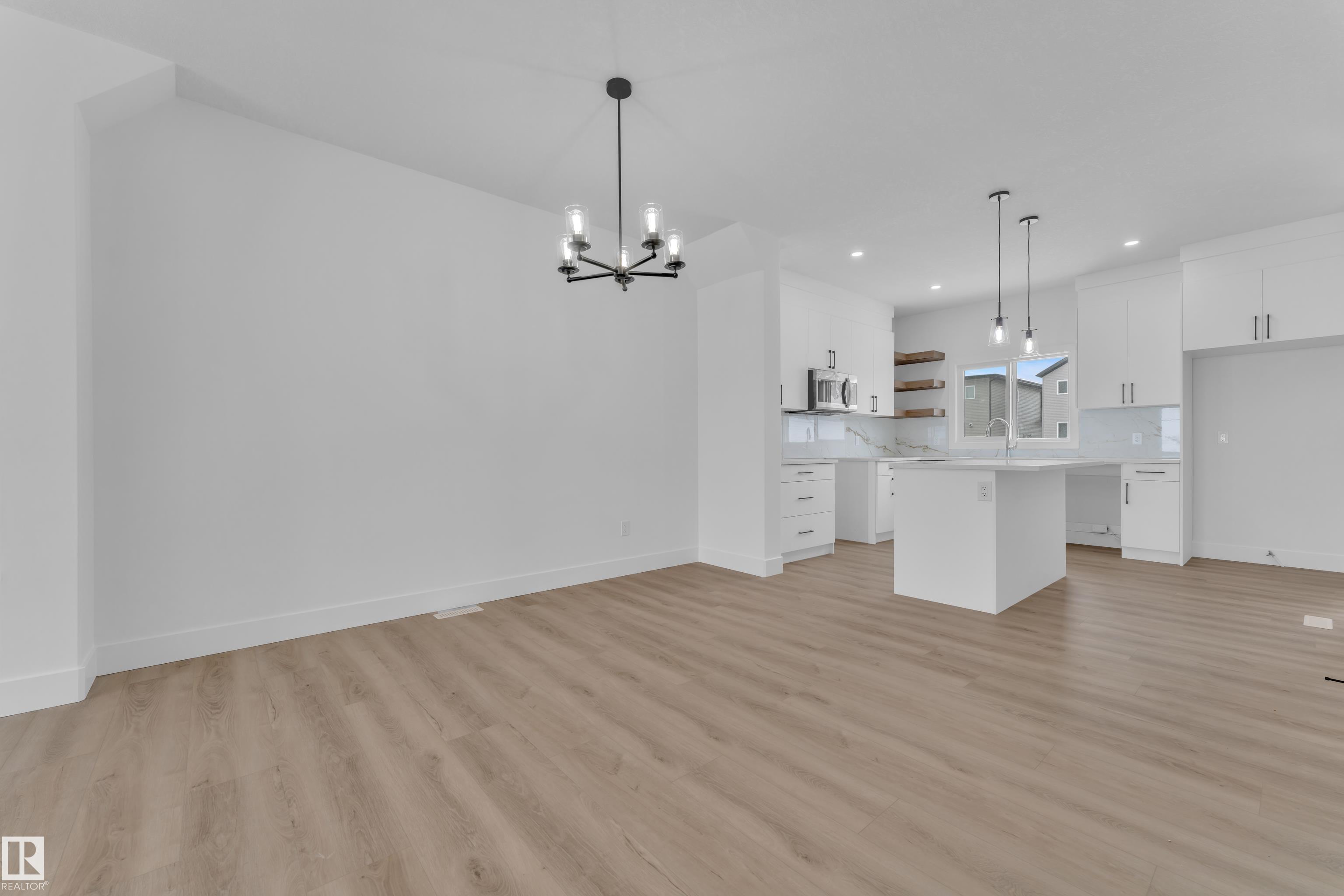 Photo 10 at 82 Patriot Way, Prescott, Spruce Grove