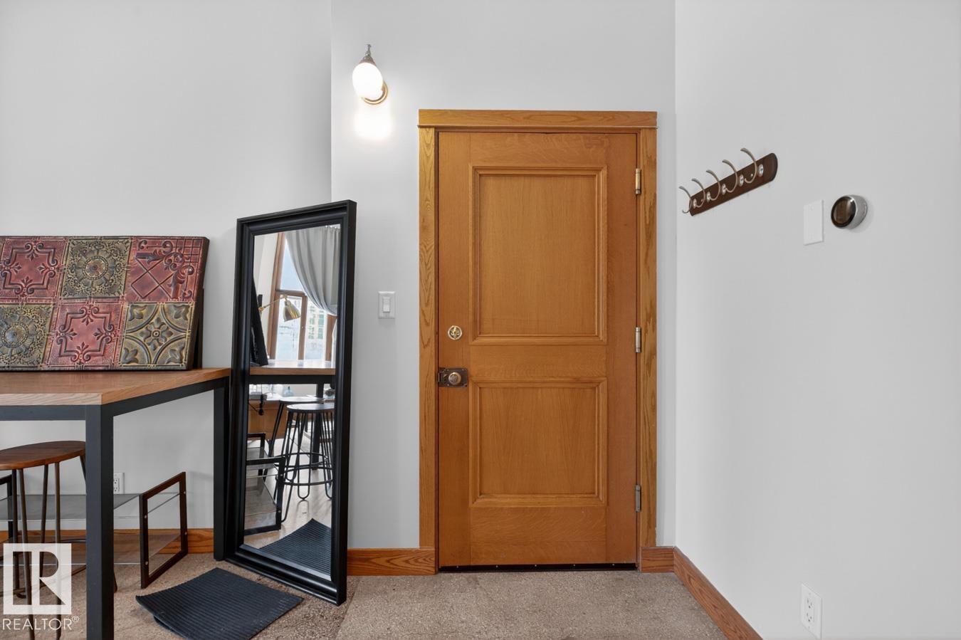 801 - 10134 100 Street NW, Downtown, Edmonton