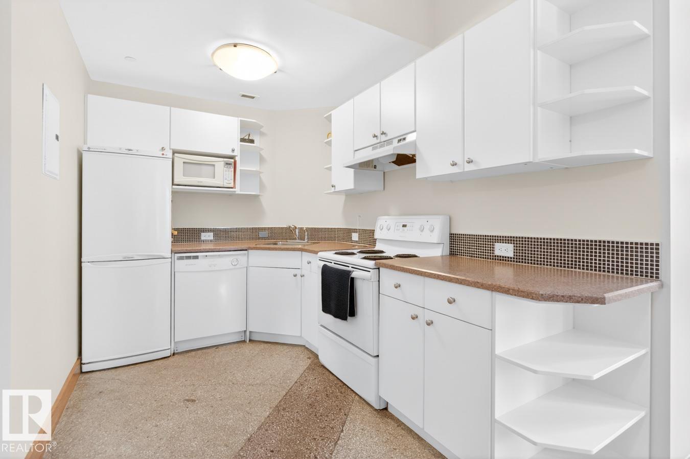 Photo 9 at 801 - 10134 100 Street NW, Downtown, Edmonton