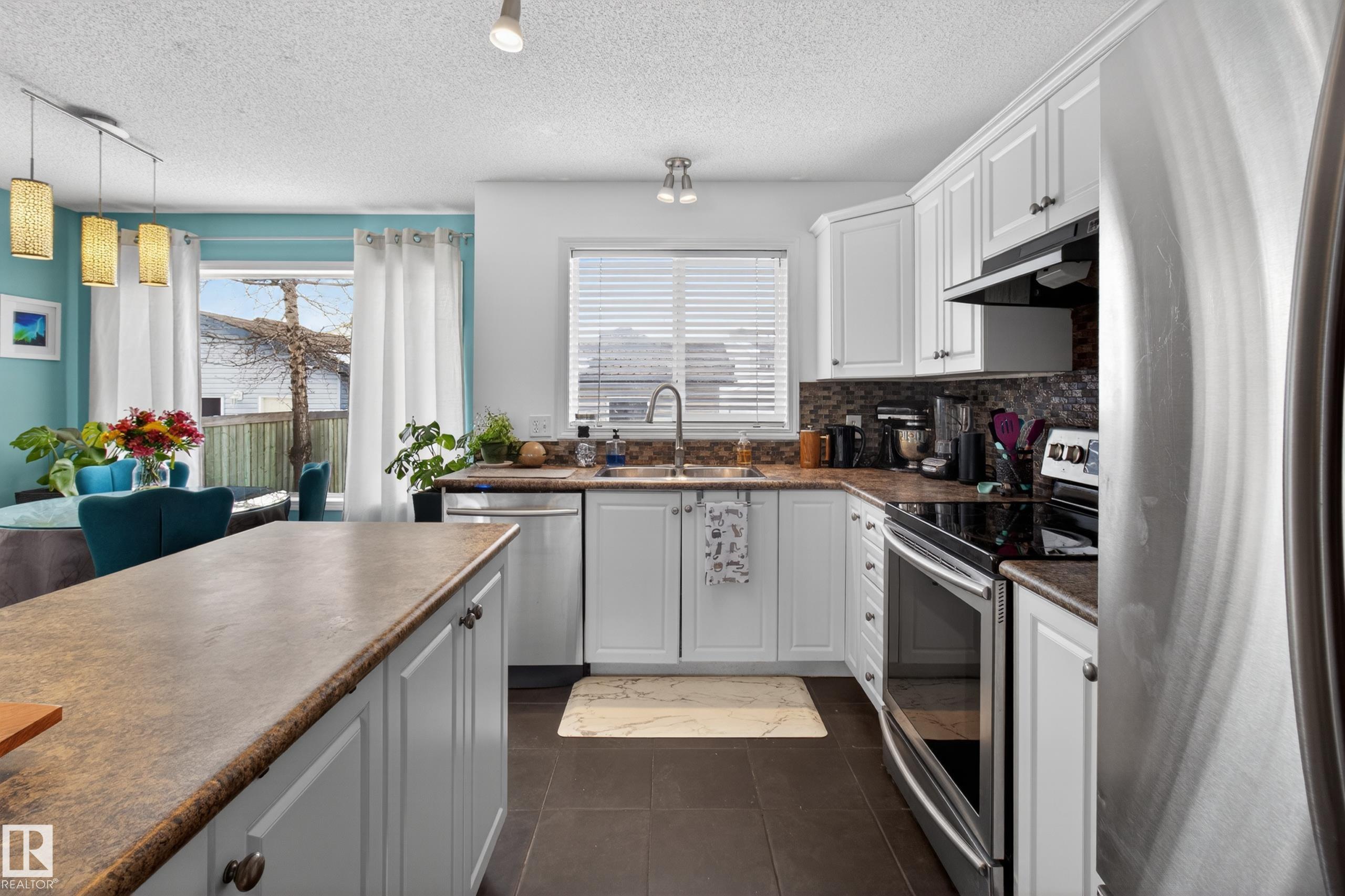 Photo 17 at 26 Summerfield point(e), Summerwood, Sherwood Park