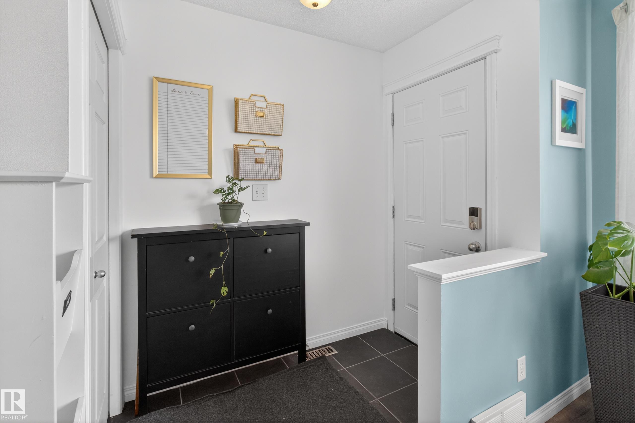 Photo 27 at 26 Summerfield point(e), Summerwood, Sherwood Park