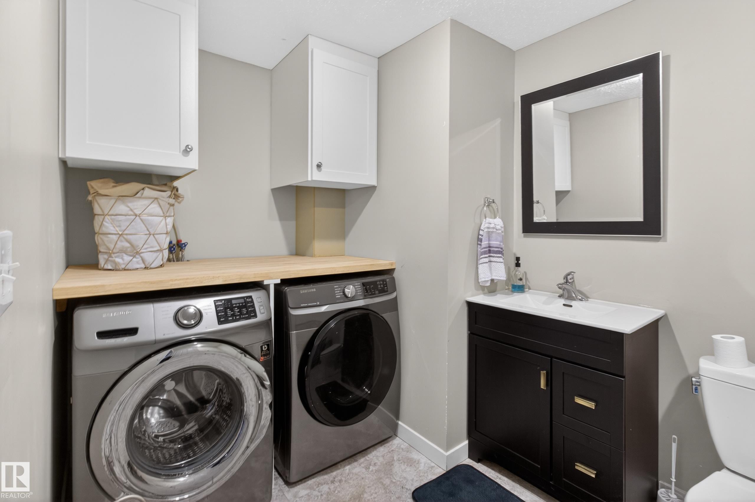 Photo 46 at 26 Summerfield point(e), Summerwood, Sherwood Park