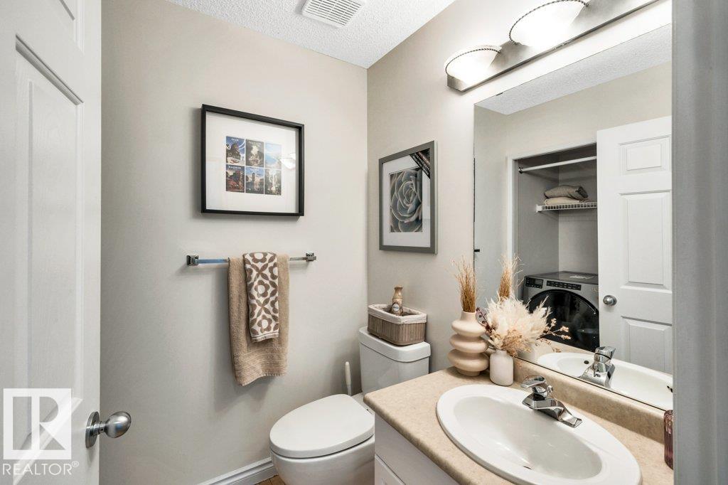 Photo 28 at 23 - 211 Blackburn Drive E SW, Blackburne, Edmonton