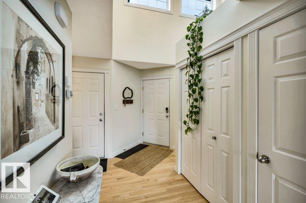 Photo 9 at 23 - 211 Blackburn Drive E SW, Blackburne, Edmonton