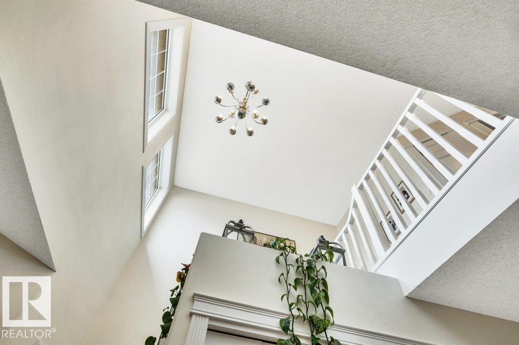 Photo 10 at 23 - 211 Blackburn Drive E SW, Blackburne, Edmonton