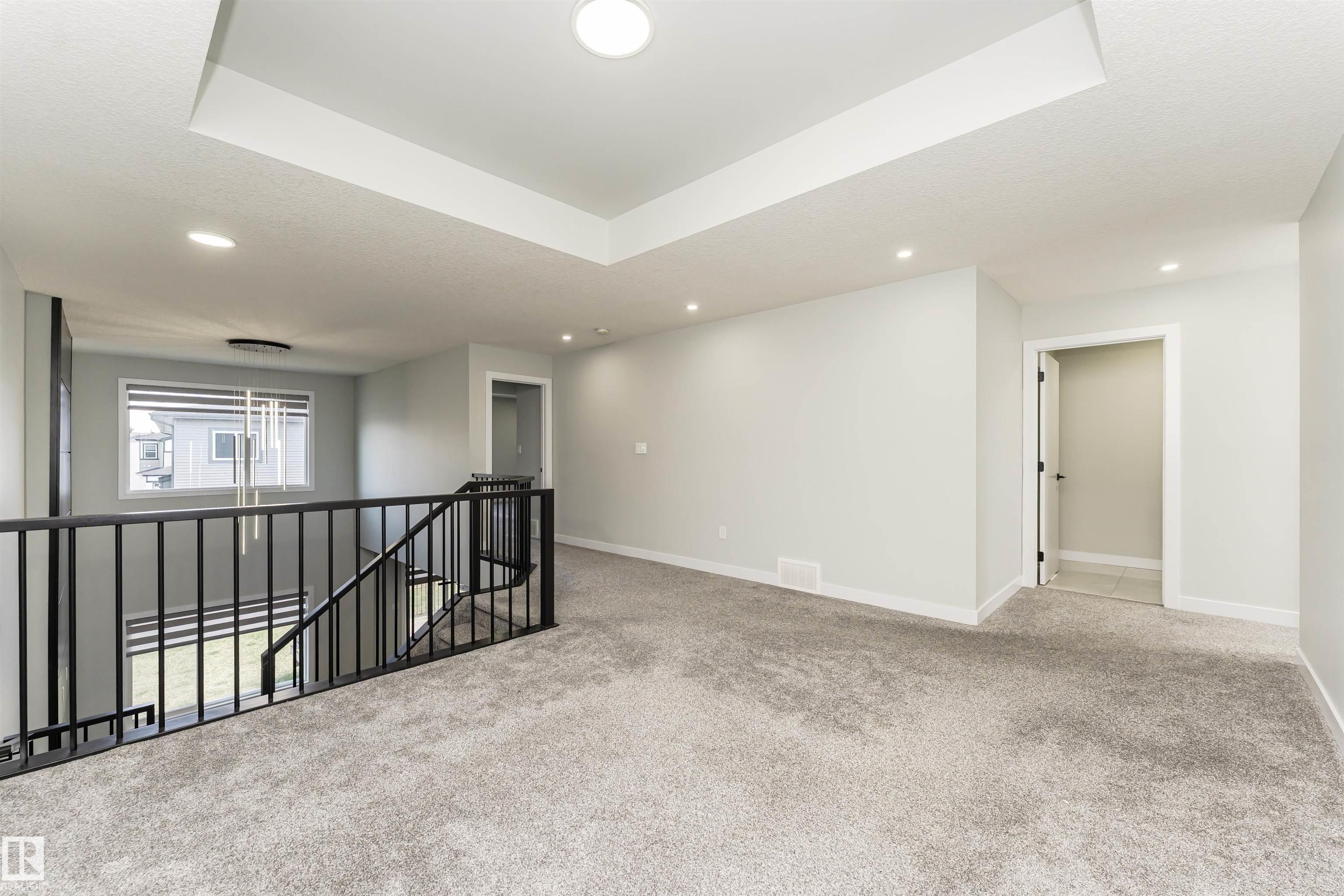 https://zimg.paragon.ice.com/ParagonImages/Property/PM/RAE/225397221/32/0/0/2fee8f56ff03dddfd3bd6f54b7919bbc/1/bcc1bc67fbecfdc62ac02056f628baaf/225397221-498219cb-894d-4748-8bd4-af58921b060e.JPG