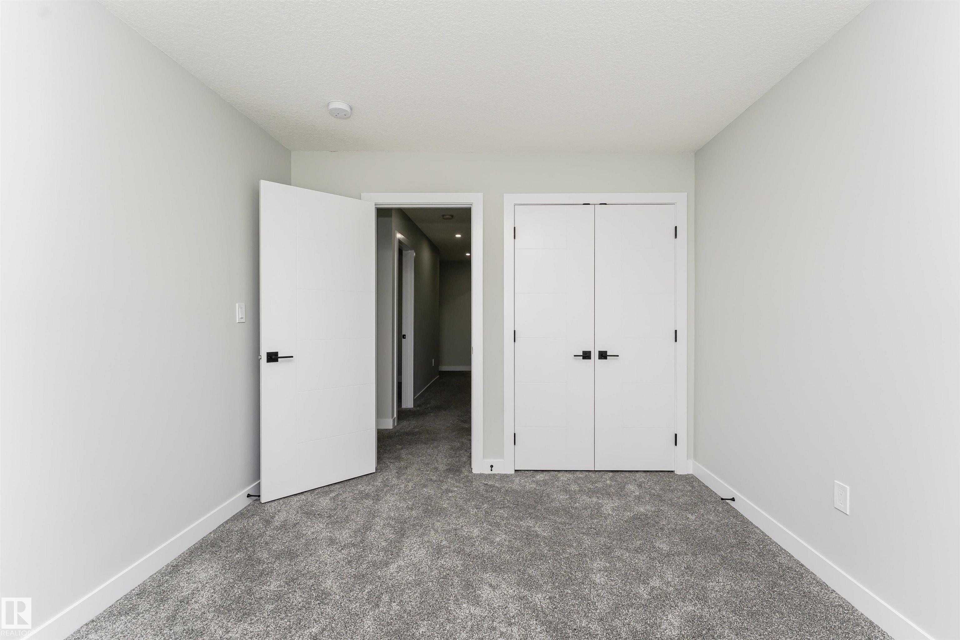 https://zimg.paragon.ice.com/ParagonImages/Property/PM/RAE/225397221/41/0/0/1f559fc6c9c4a5dff59125b39b55d0ad/1/bcc1bc67fbecfdc62ac02056f628baaf/225397221-f420fe52-bd9b-4475-9e3b-330cfbb7518c.JPG