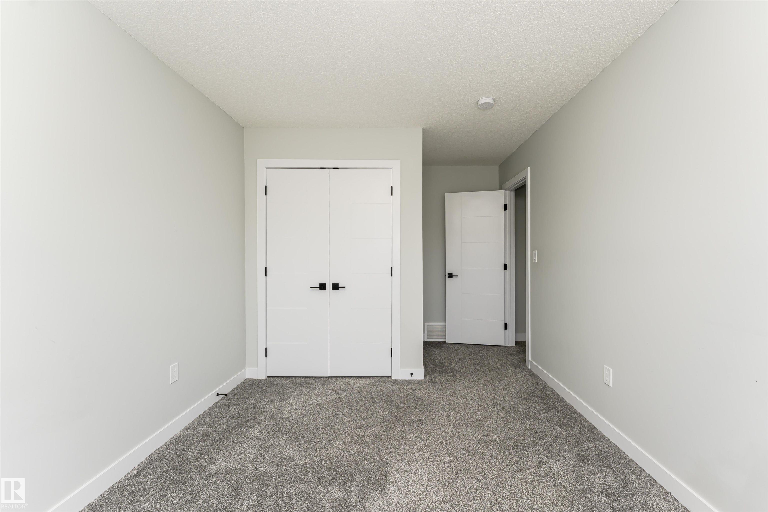 https://zimg.paragon.ice.com/ParagonImages/Property/PM/RAE/225397221/43/0/0/5d8041fae600f30bed1962bebacf532f/1/bcc1bc67fbecfdc62ac02056f628baaf/225397221-db0d75c1-bc77-4b44-83aa-8c1d1b8d6e70.JPG
