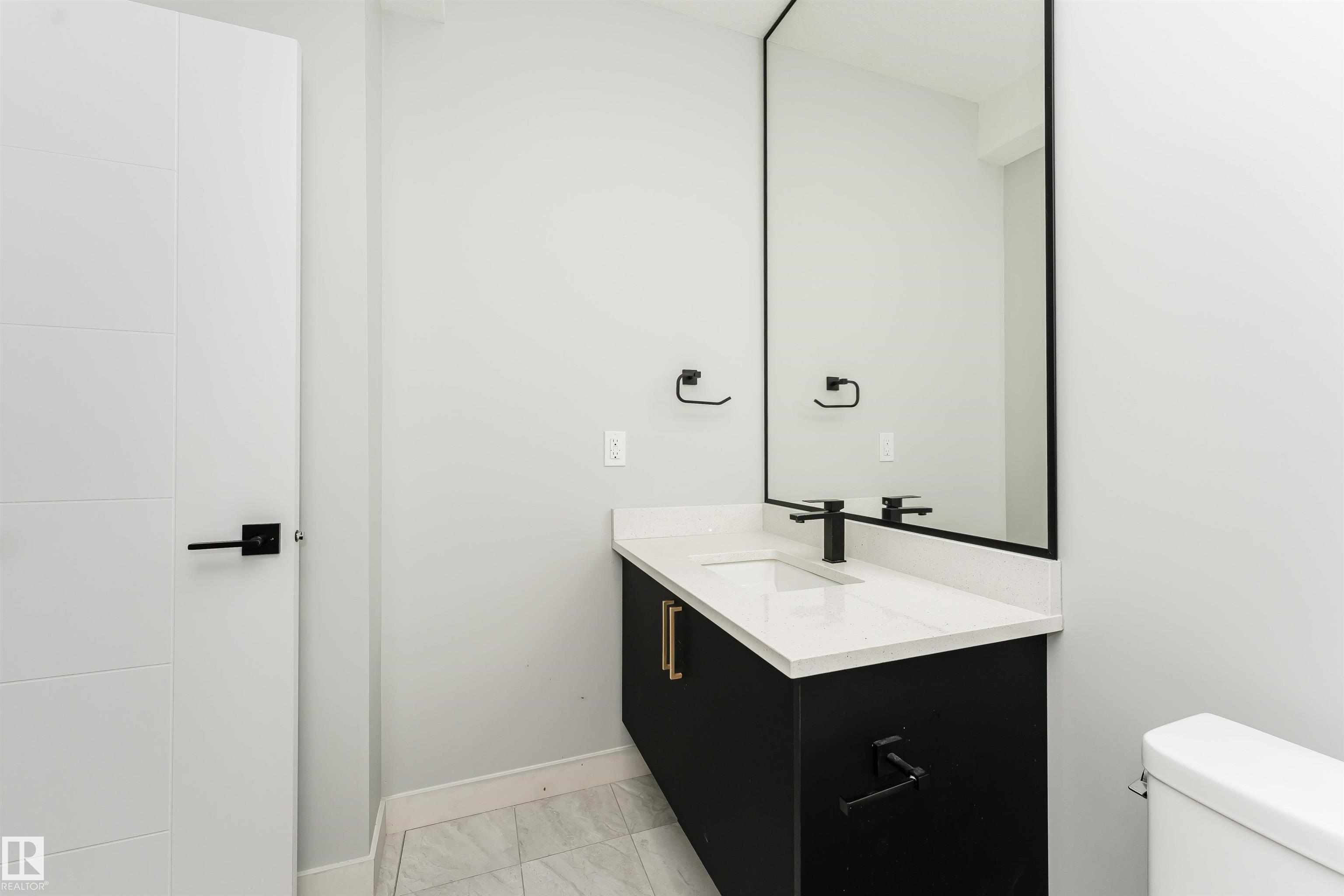 https://zimg.paragon.ice.com/ParagonImages/Property/PM/RAE/225397221/54/0/0/2836029bf3f9c73f864a4575cc313055/1/bcc1bc67fbecfdc62ac02056f628baaf/225397221-502fb16c-3b7c-4782-9f60-549489d7d0eb.JPG