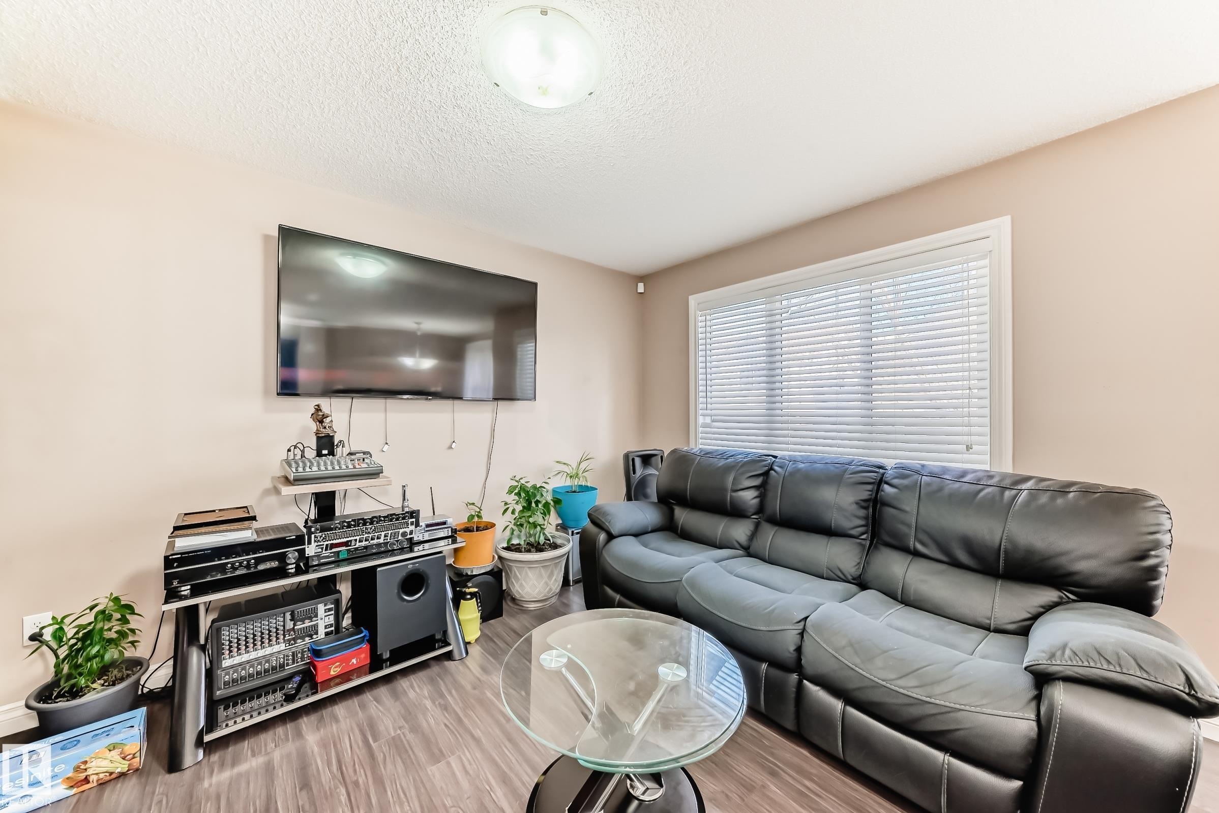 Photo 12 at 23 - 445 Brintnell Boulevard NW, Brintnell, Edmonton