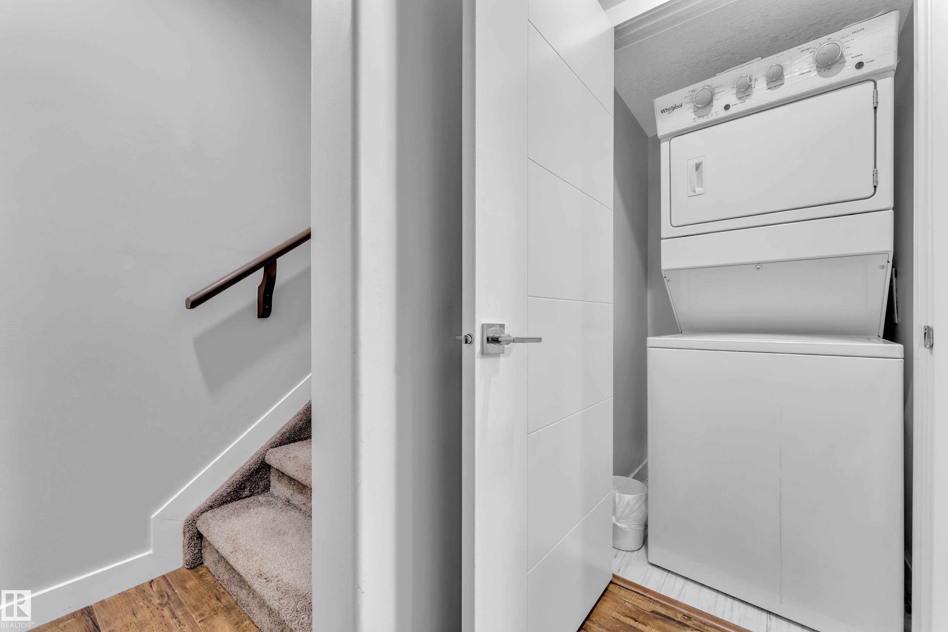 Photo 40 at 1404 25 Street NW, Laurel, Edmonton