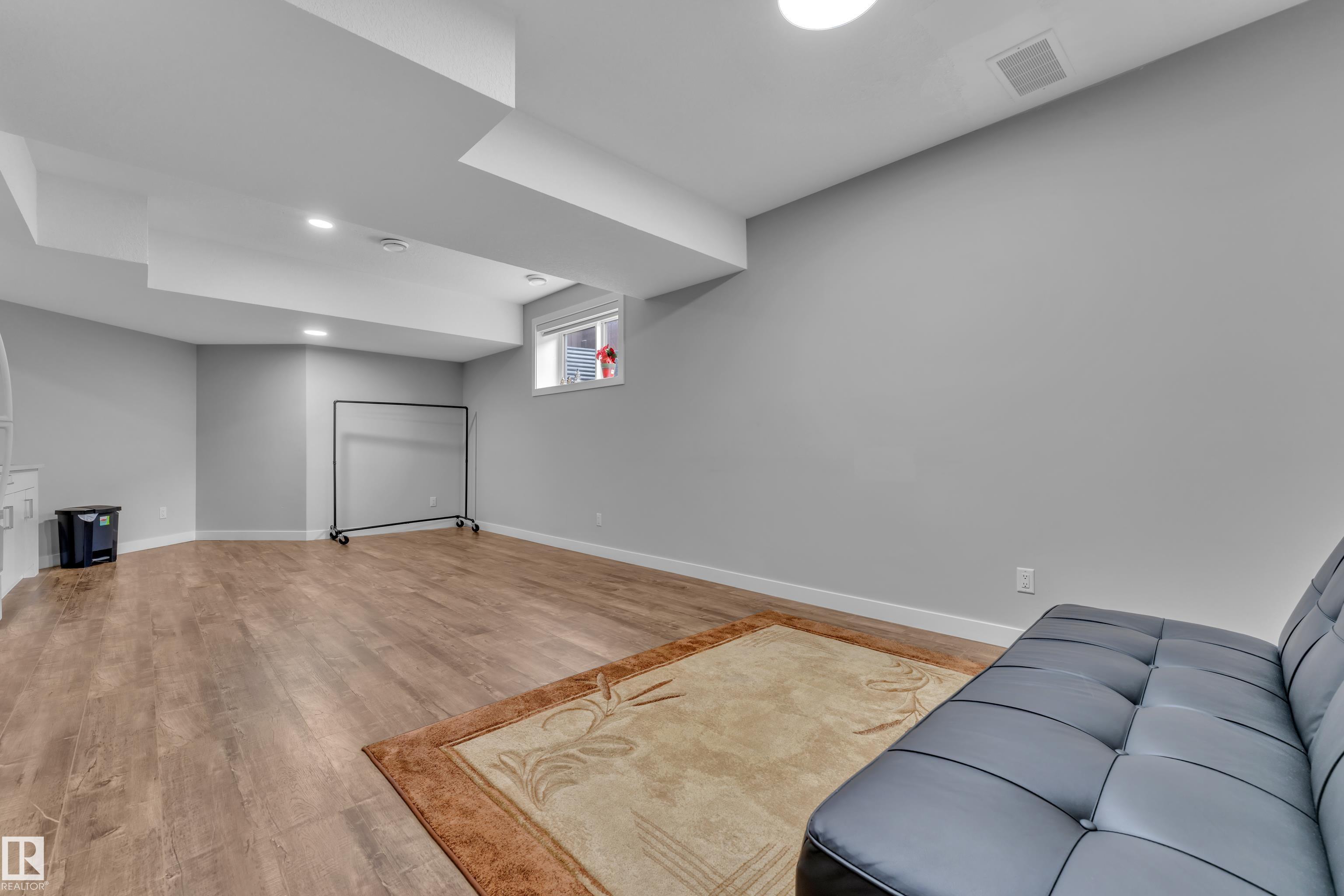 Photo 41 at 1404 25 Street NW, Laurel, Edmonton