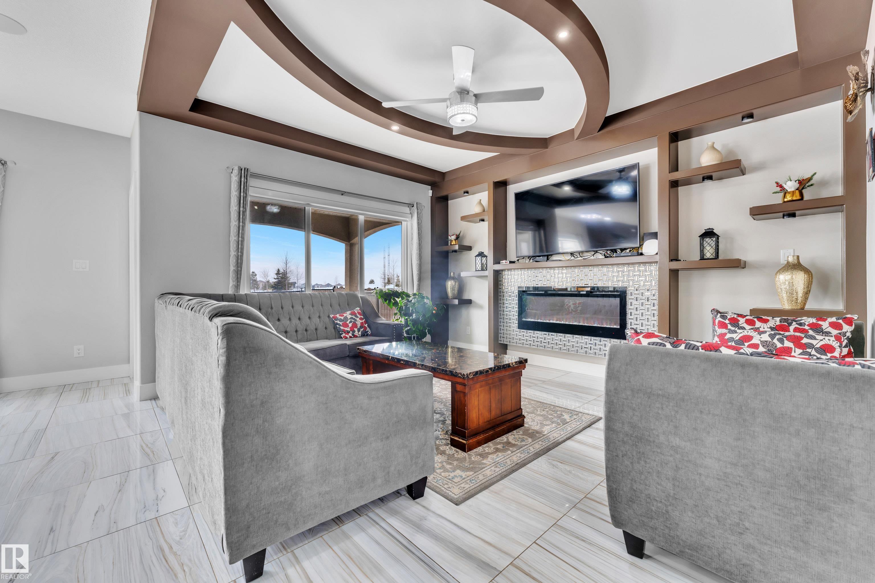 Photo 10 at 1404 25 Street NW, Laurel, Edmonton