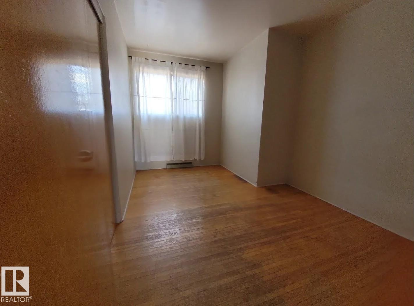 Photo 14 at 14416 110a Avenue NW, McQueen, Edmonton