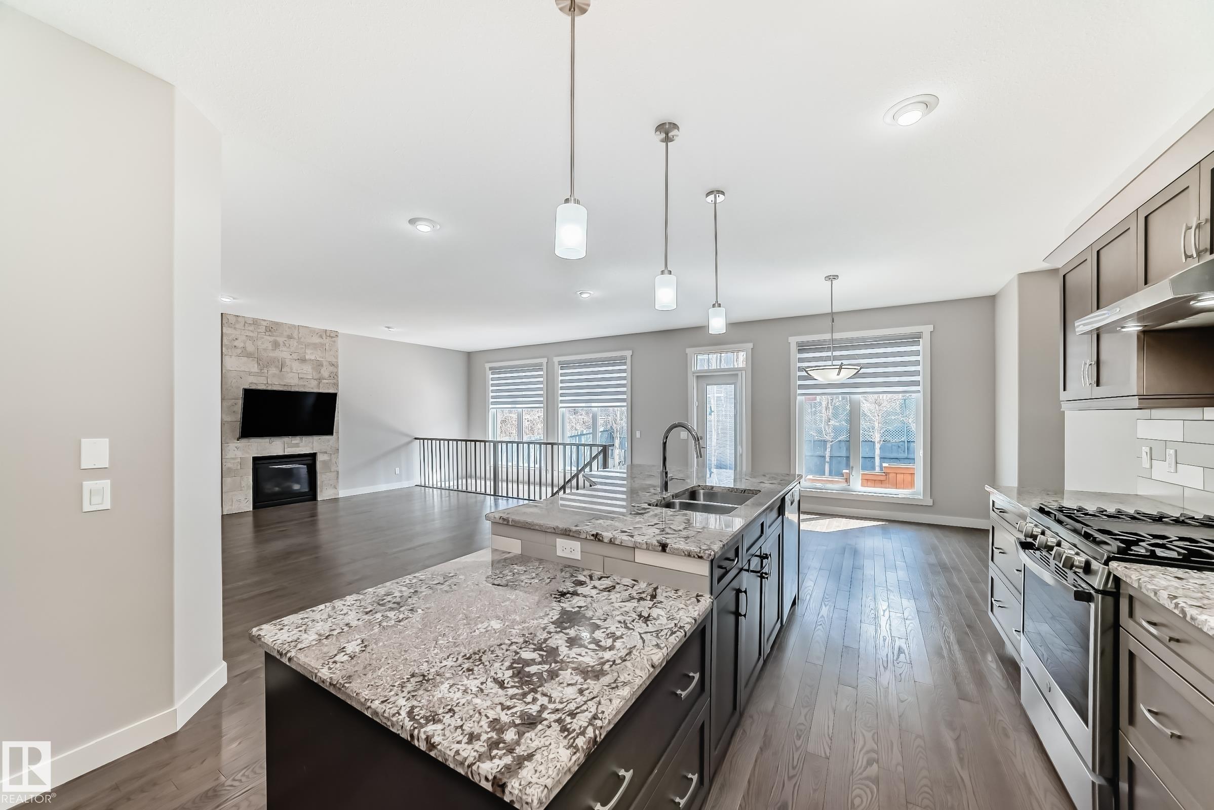 https://zimg.paragon.ice.com/ParagonImages/Property/PM/RAE/225397228/11/0/0/3a1254830678cdbcc8932e505ac0bb14/1/7a303286c7b75c4d911d13b20ff480cd/225397228-2031d2f6-d6ce-4e30-aa34-cf7c3143c3f8.JPG