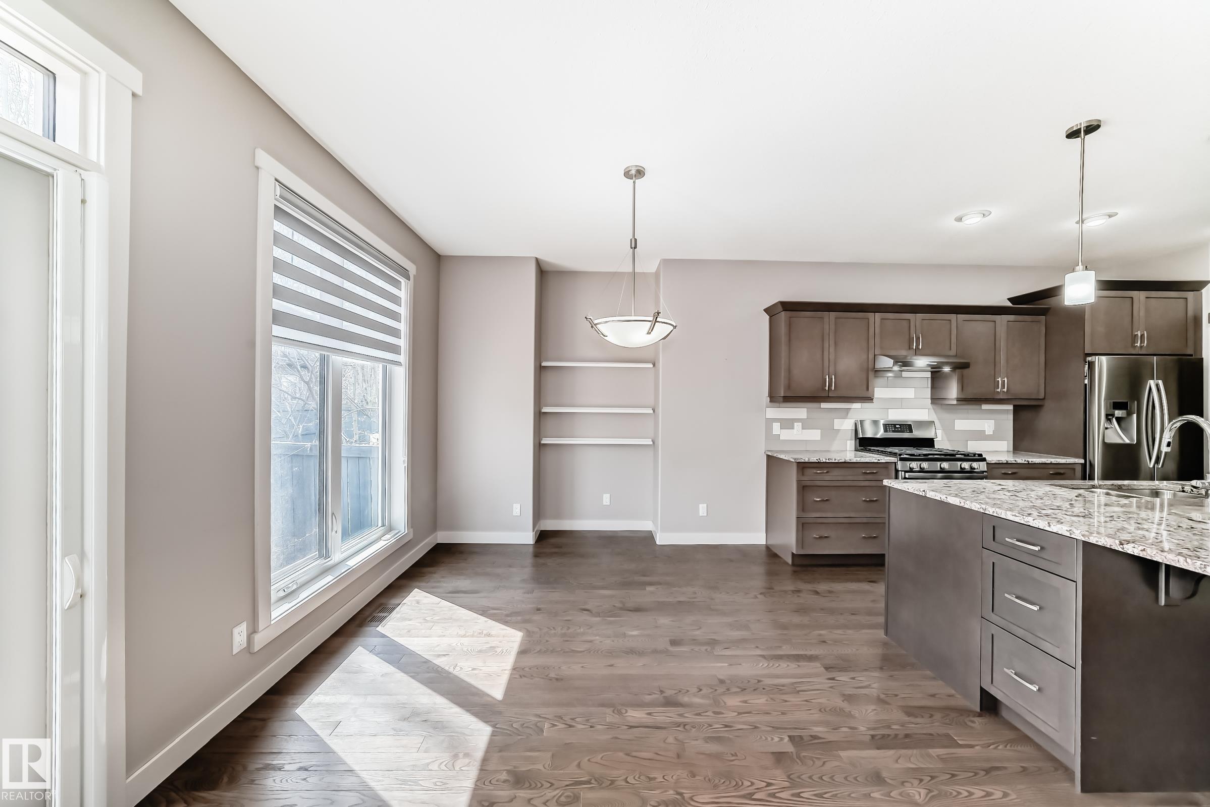 https://zimg.paragon.ice.com/ParagonImages/Property/PM/RAE/225397228/14/0/0/b52f79b98b7c1344abdd1950aa52b005/1/7a303286c7b75c4d911d13b20ff480cd/225397228-852a3b4e-dabc-4e1b-9e51-42db7b670de7.JPG
