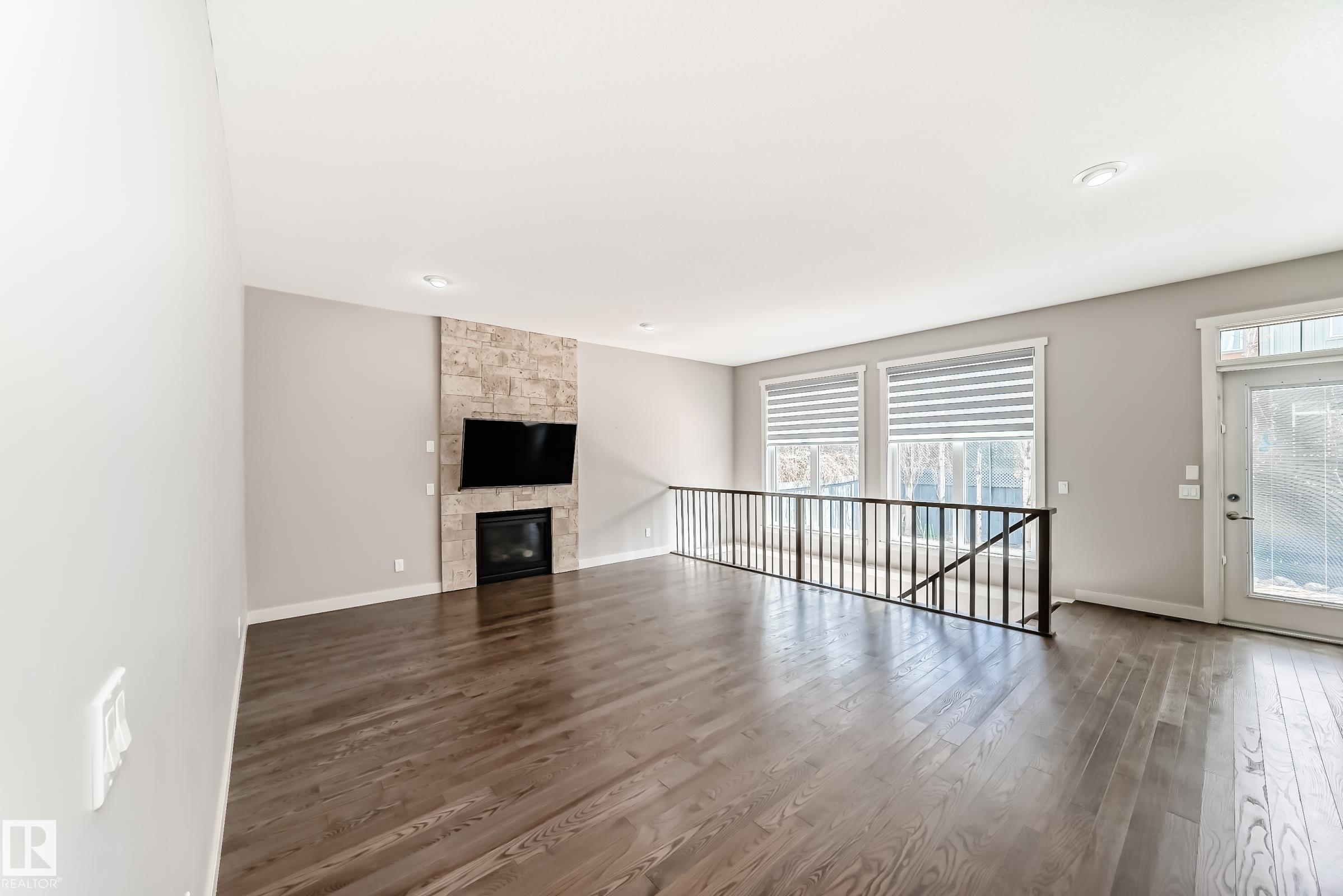 https://zimg.paragon.ice.com/ParagonImages/Property/PM/RAE/225397228/17/0/0/065beab2b7dda093575874175516c79a/1/7a303286c7b75c4d911d13b20ff480cd/225397228-e5594b44-ec02-4aad-b0f9-555e52e30082.JPG
