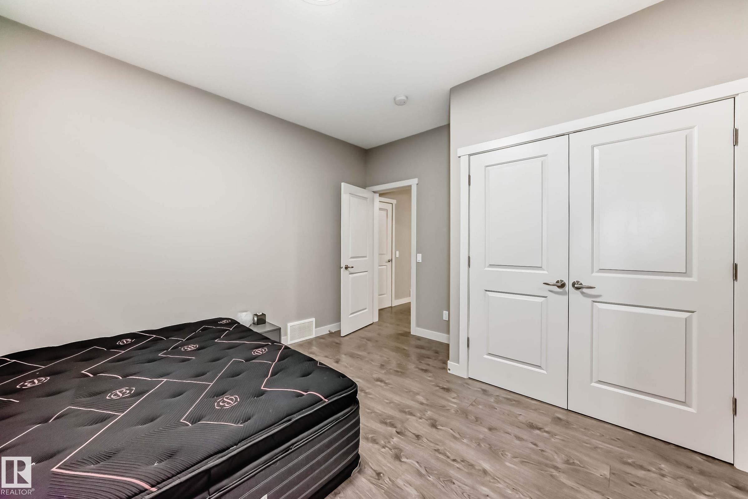 https://zimg.paragon.ice.com/ParagonImages/Property/PM/RAE/225397228/50/0/0/c55f6b5515977379b707a7fd34328e17/1/7a303286c7b75c4d911d13b20ff480cd/225397228-09C30393-8DA2-4DCF-B049-DA74E7612B5D.JPG