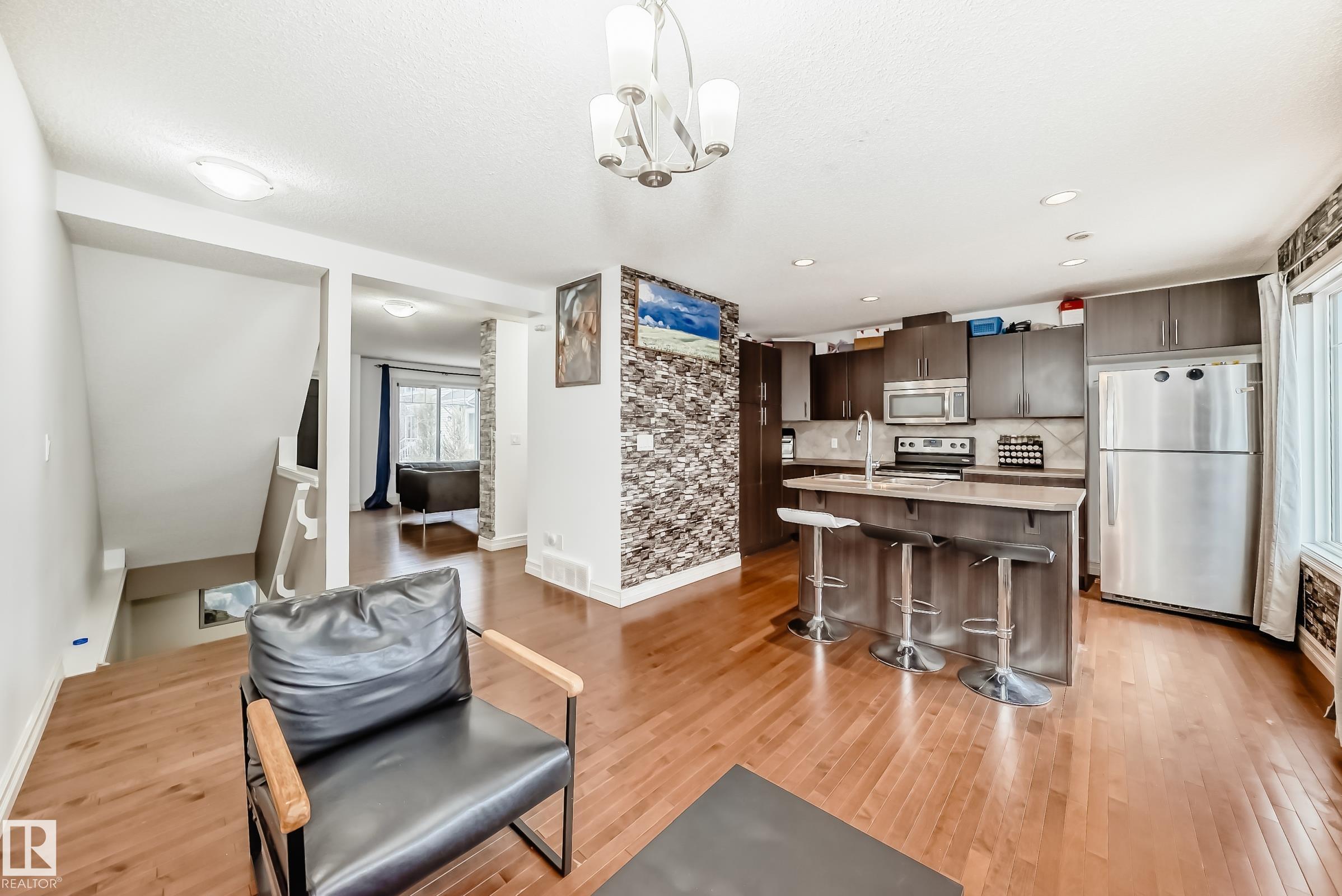 Photo 14 at 69 - 3625 144 Avenue NW, Clareview Town Centre, Edmonton