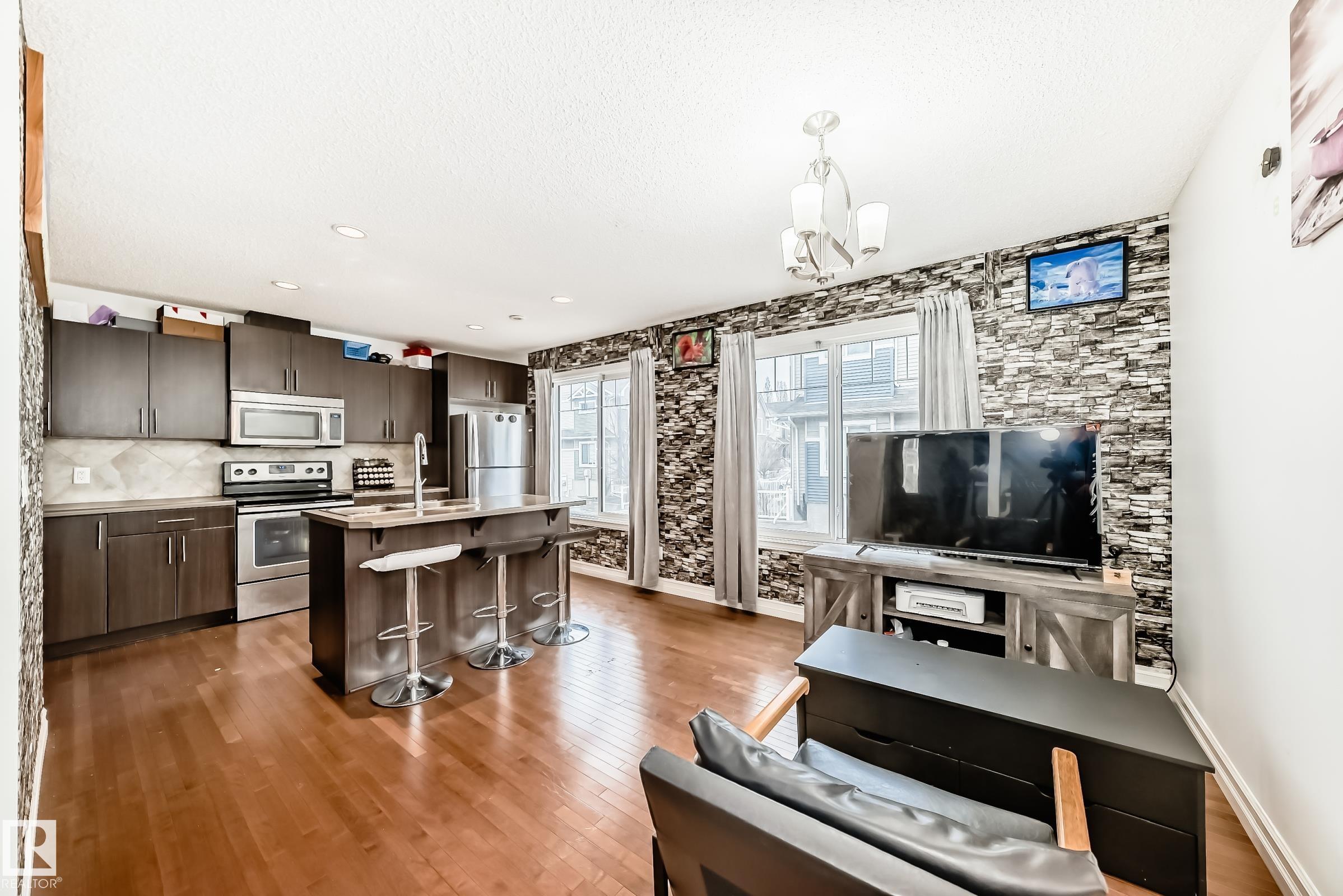 Photo 7 at 69 - 3625 144 Avenue NW, Clareview Town Centre, Edmonton