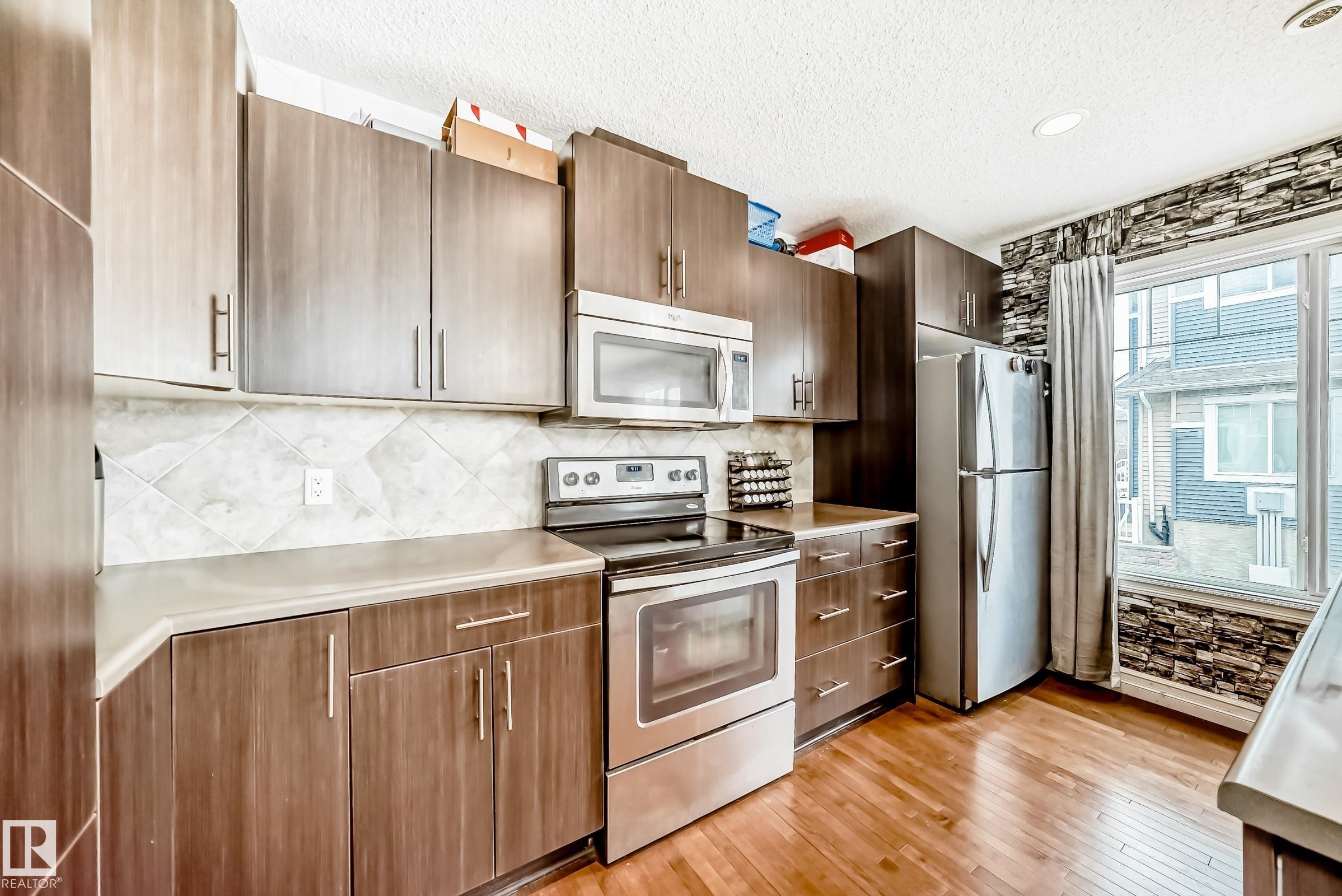 Photo 9 at 69 - 3625 144 Avenue NW, Clareview Town Centre, Edmonton