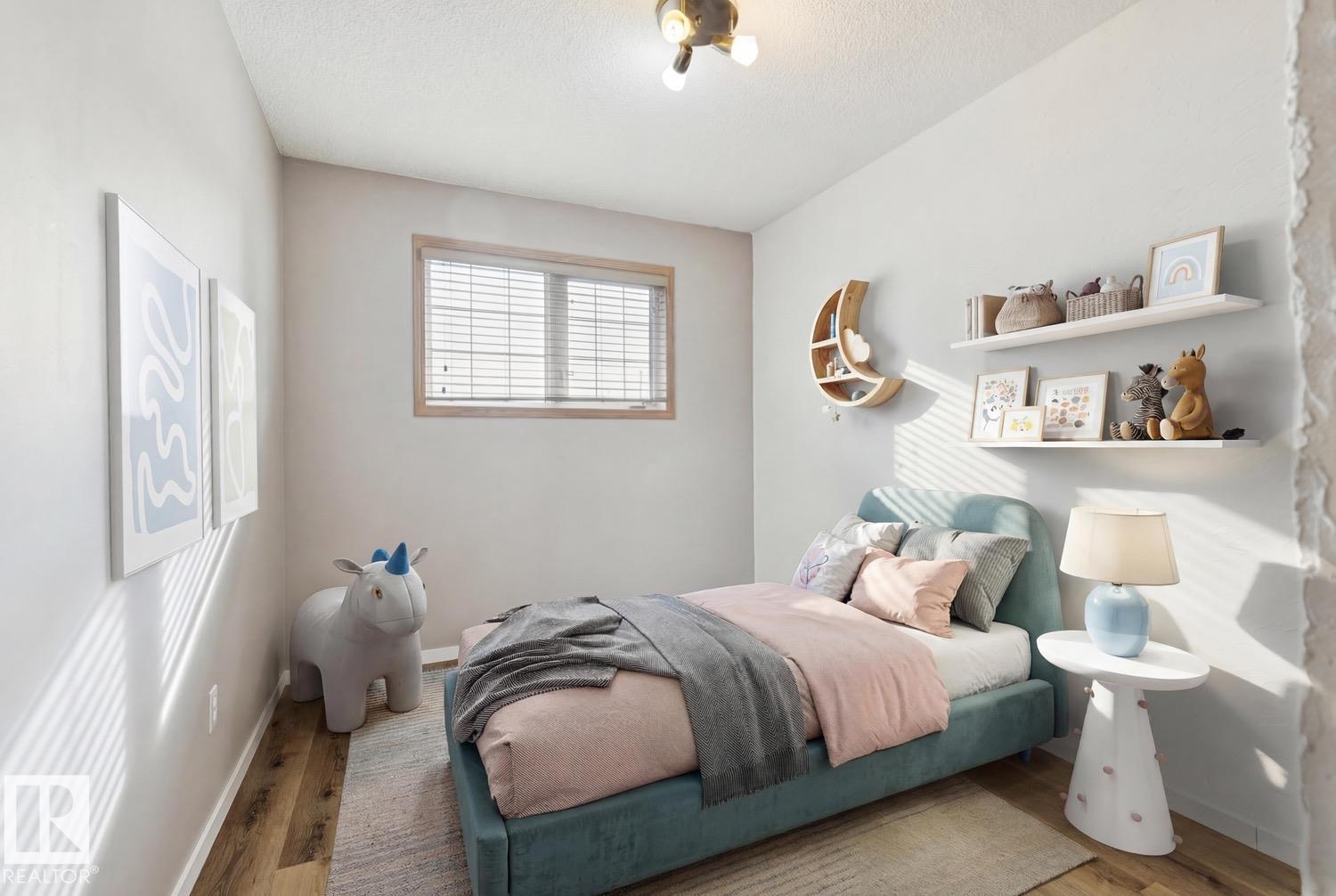 Photo 12 at 9124 167 Street NW, West Meadowlark Park, Edmonton